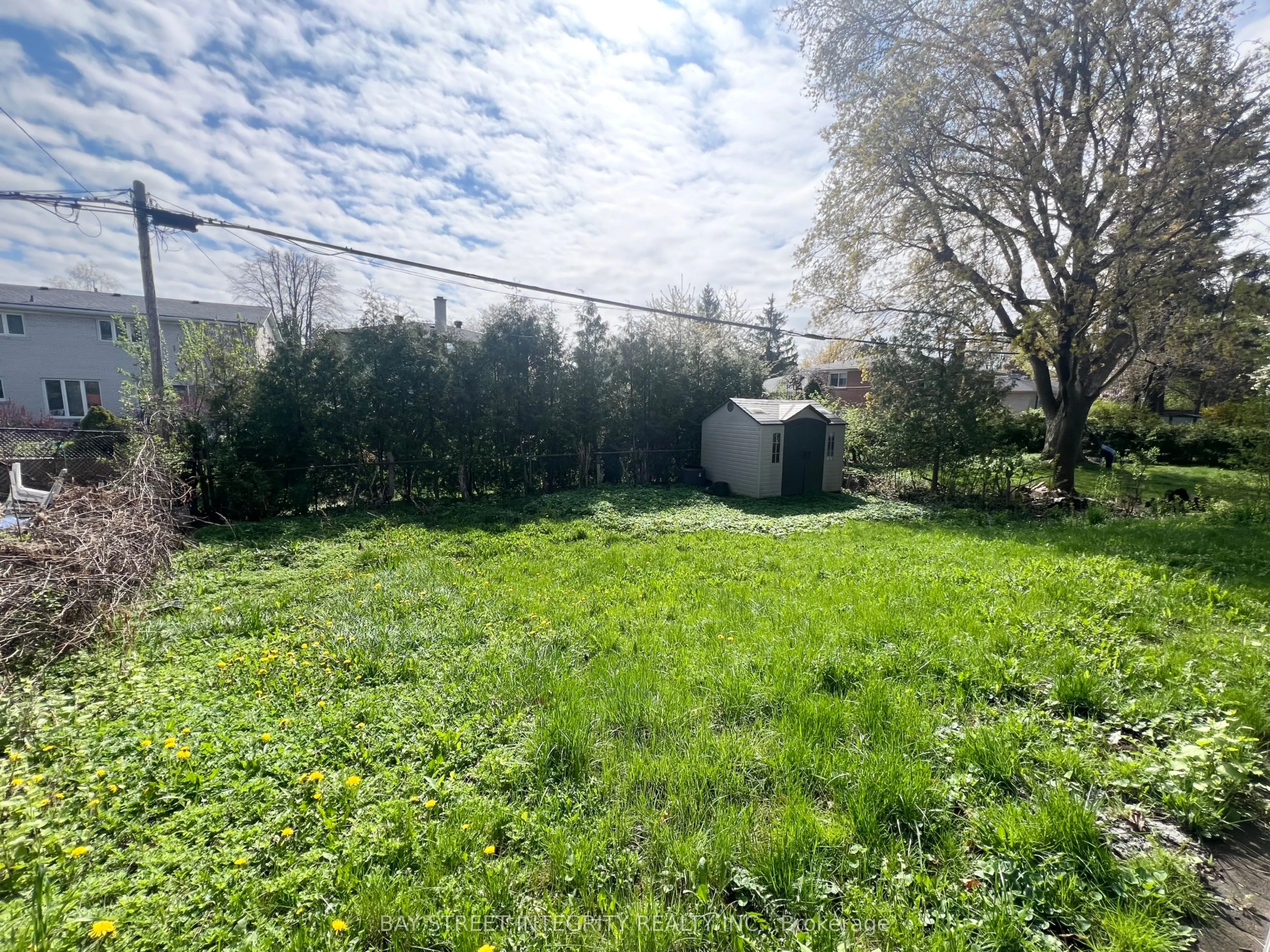27 Tollerton Avenue
