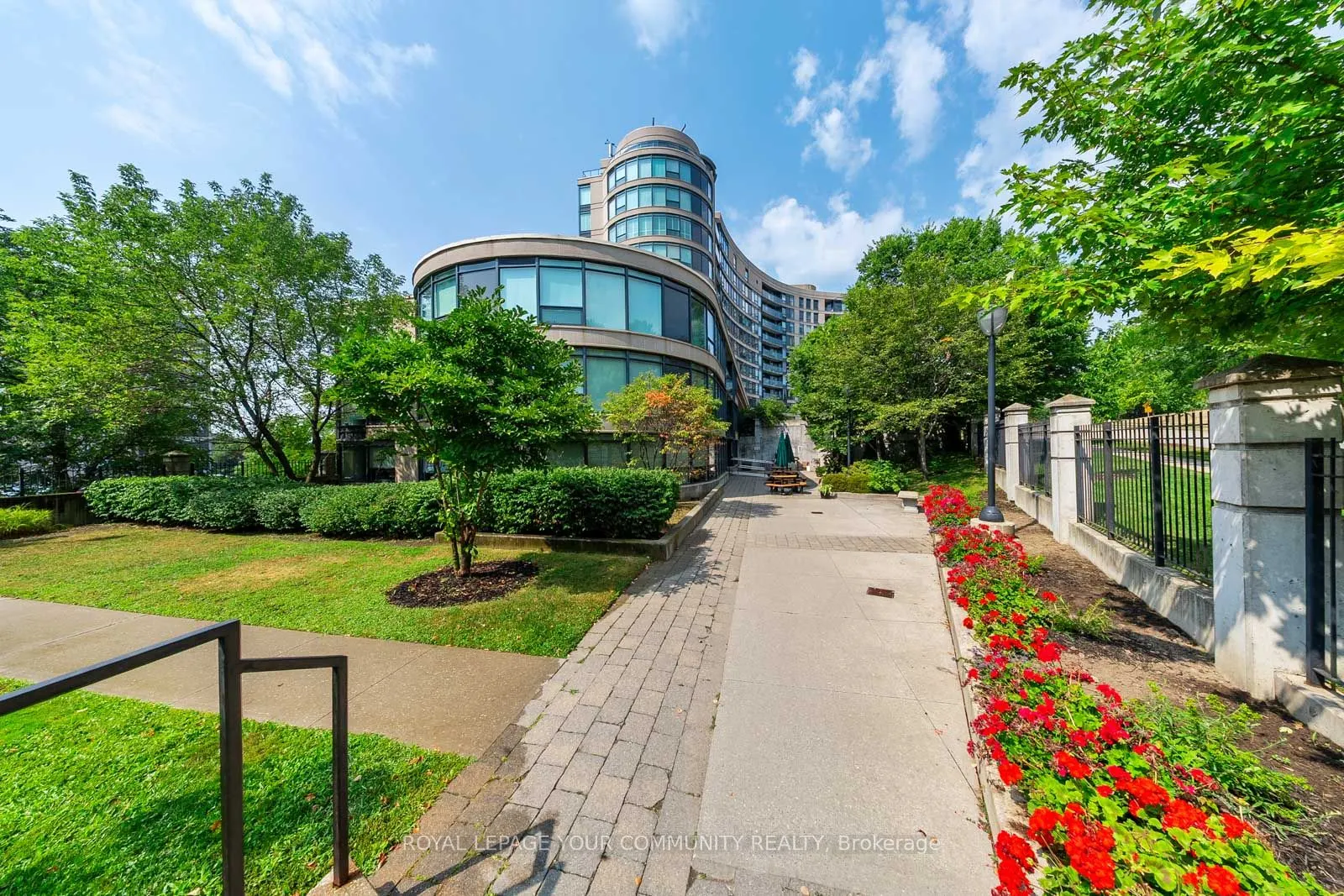18 Valley Woods Road, #716