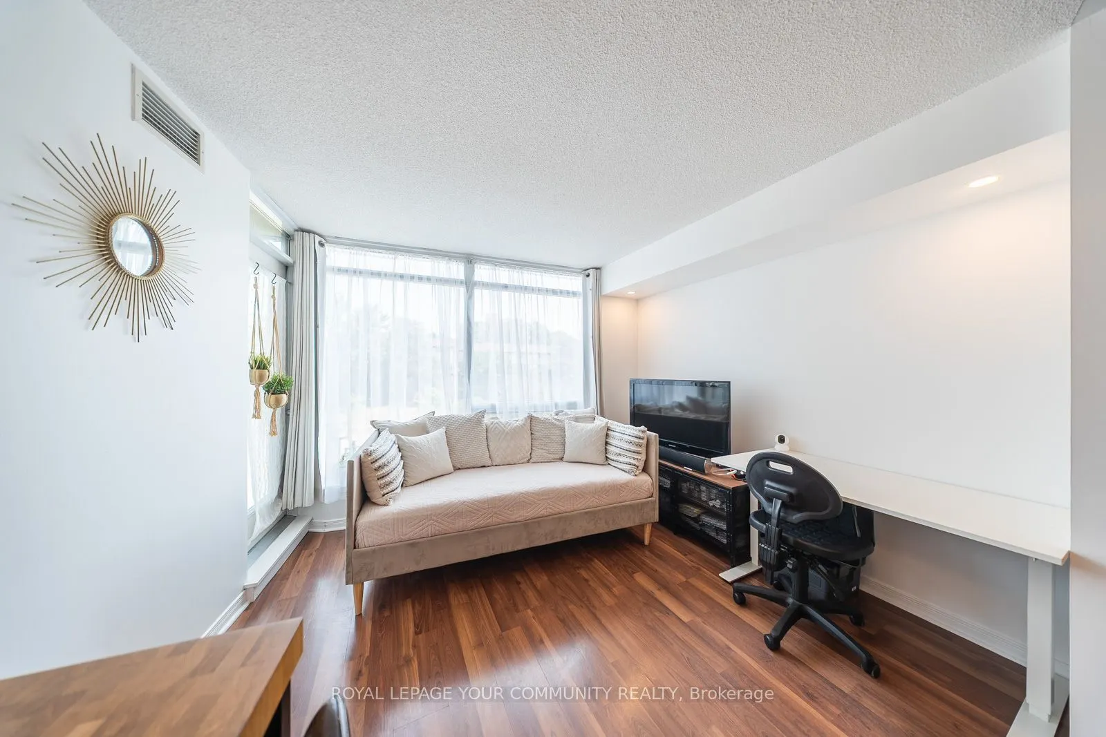 18 Valley Woods Road, #716