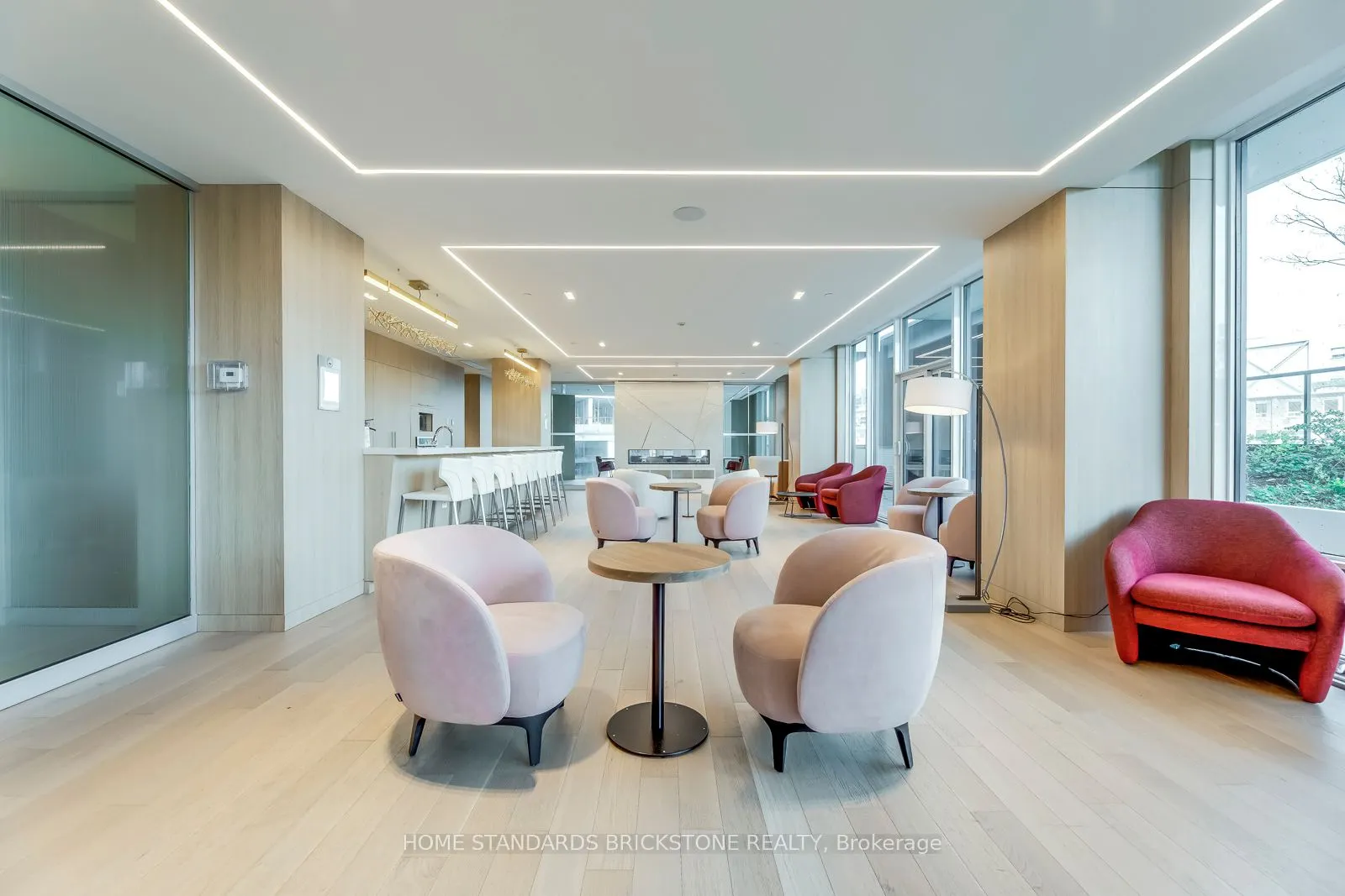 50 Ordnance Street, #2212