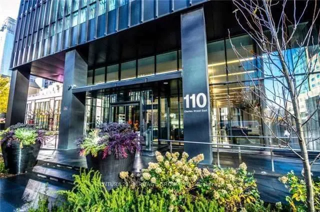 110 Charles Street E, #3009