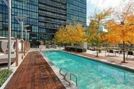 110 Charles Street E, #3009