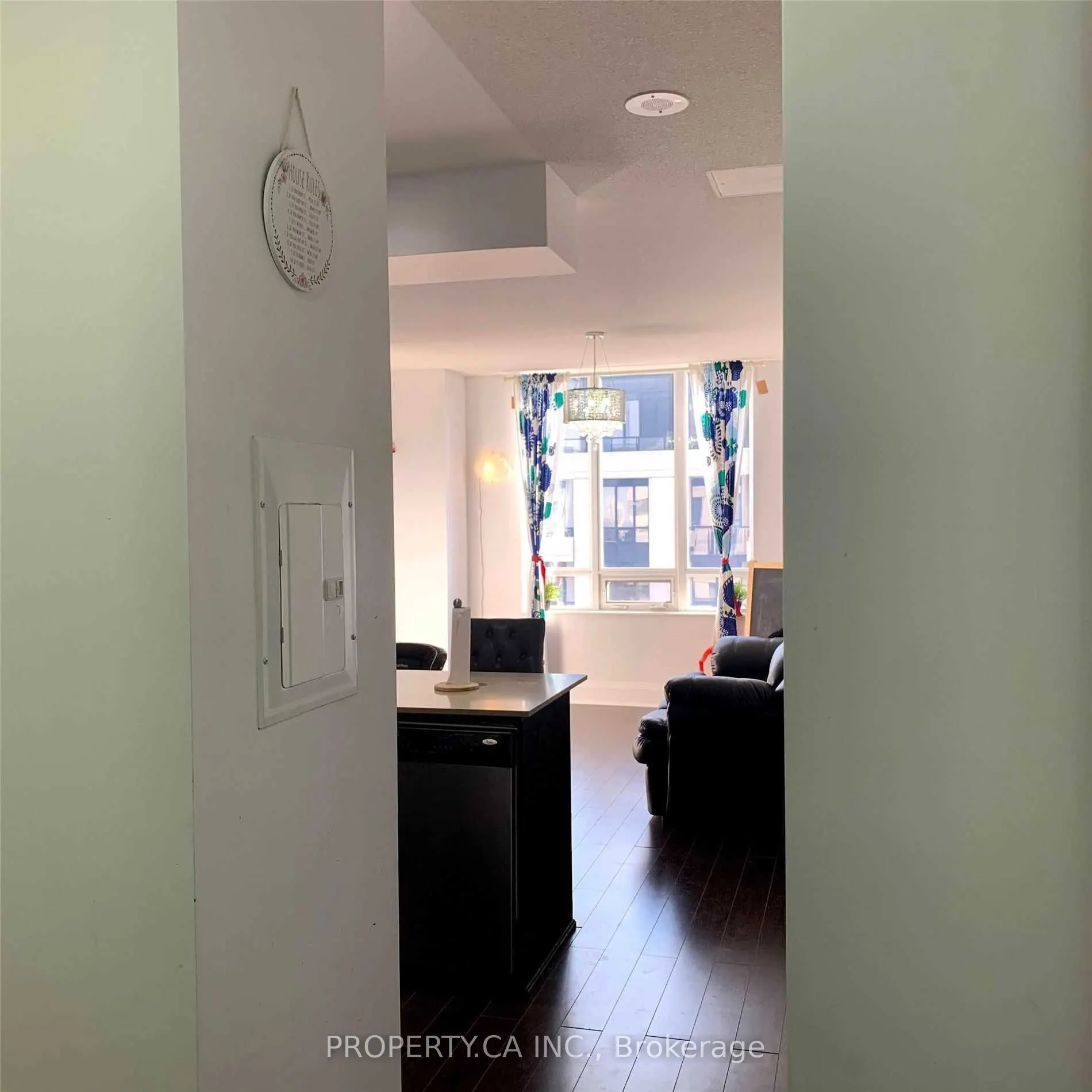 100 Harrison Garden Boulevard, #1914