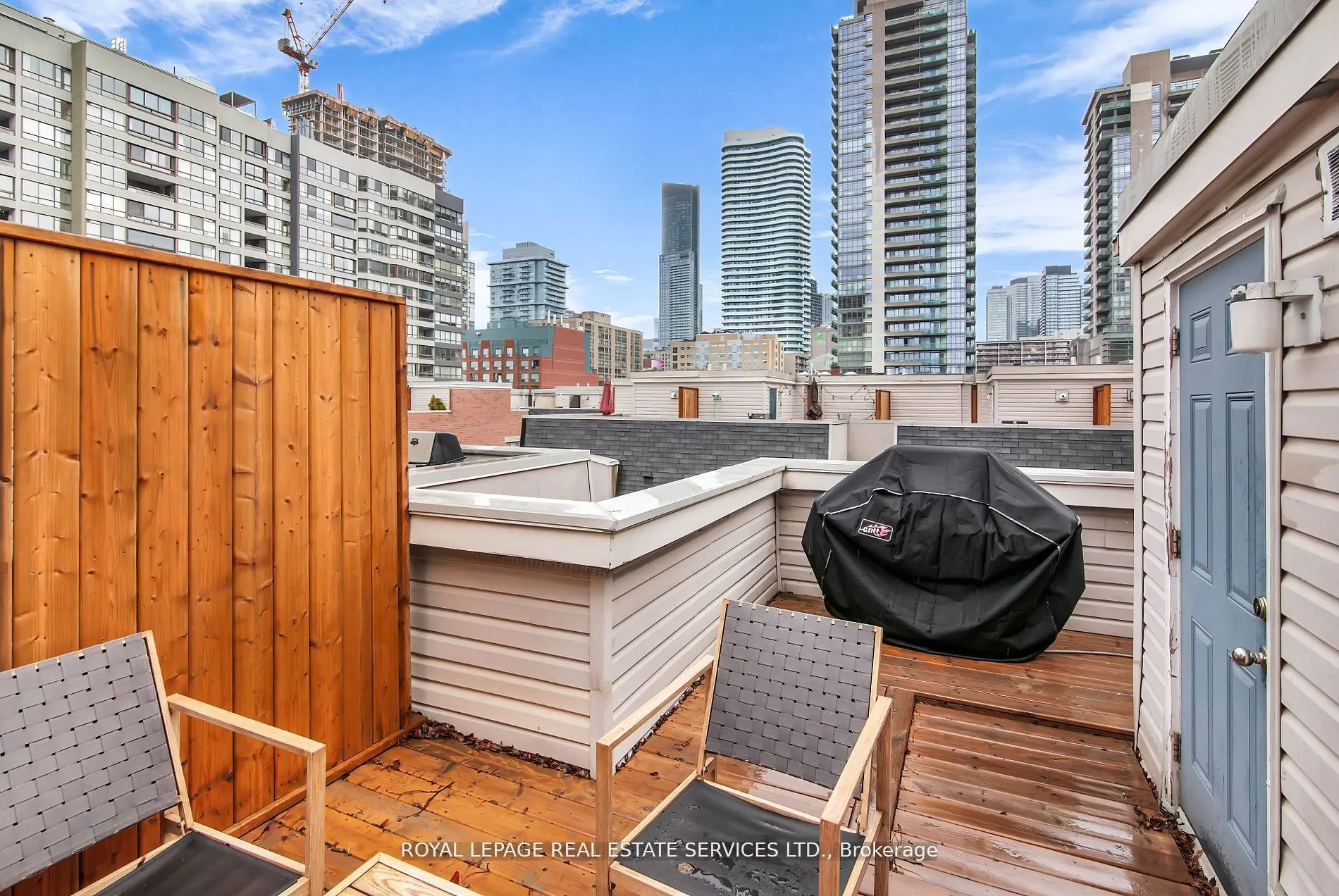 415 Jarvis Street, #359