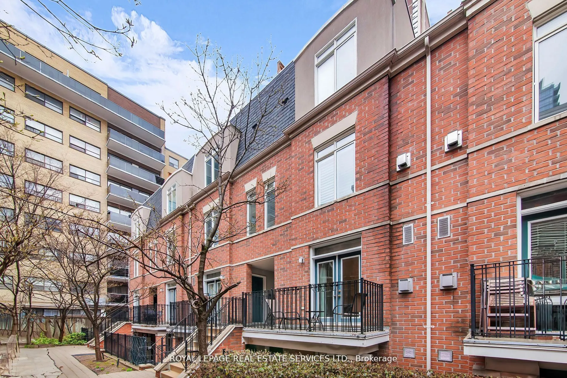 415 Jarvis Street, #359