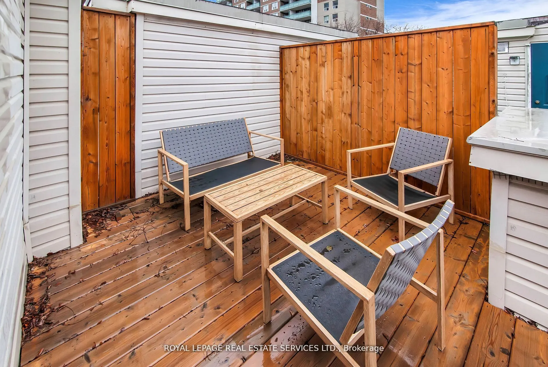 415 Jarvis Street, #359