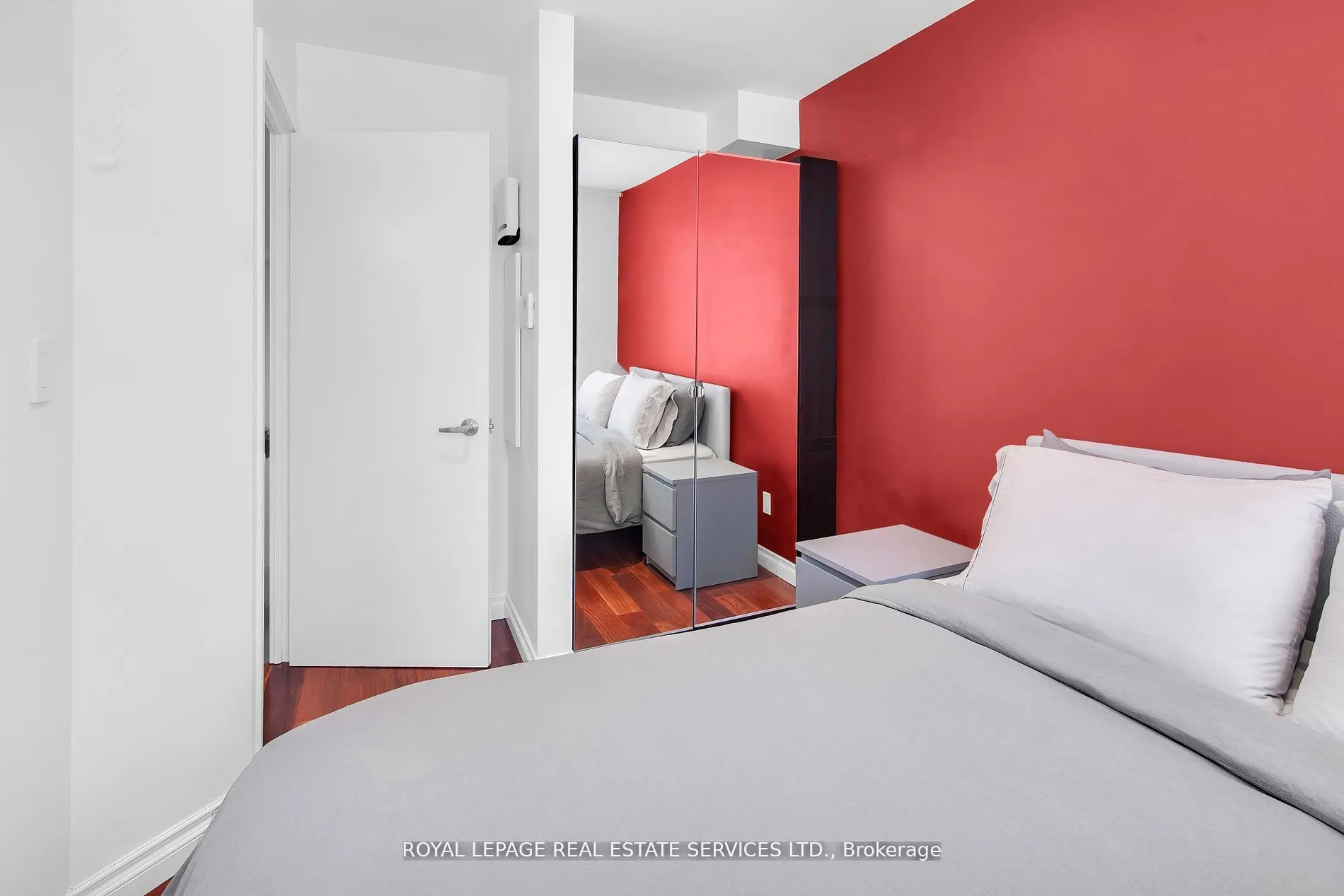 415 Jarvis Street, #359