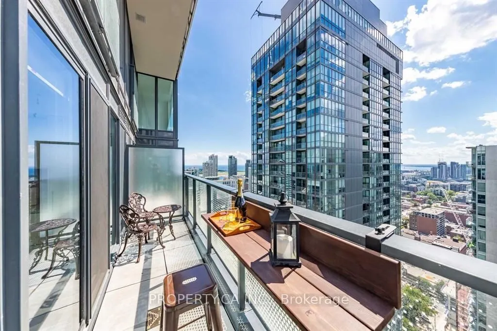 115 Blue Jays Way, #4008