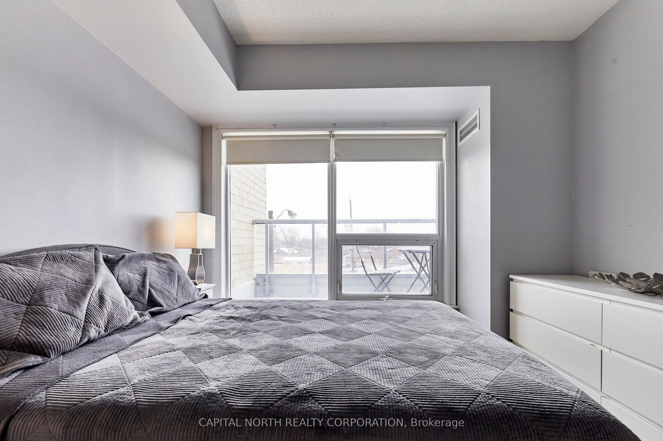 701 Sheppard Avenue W, #313