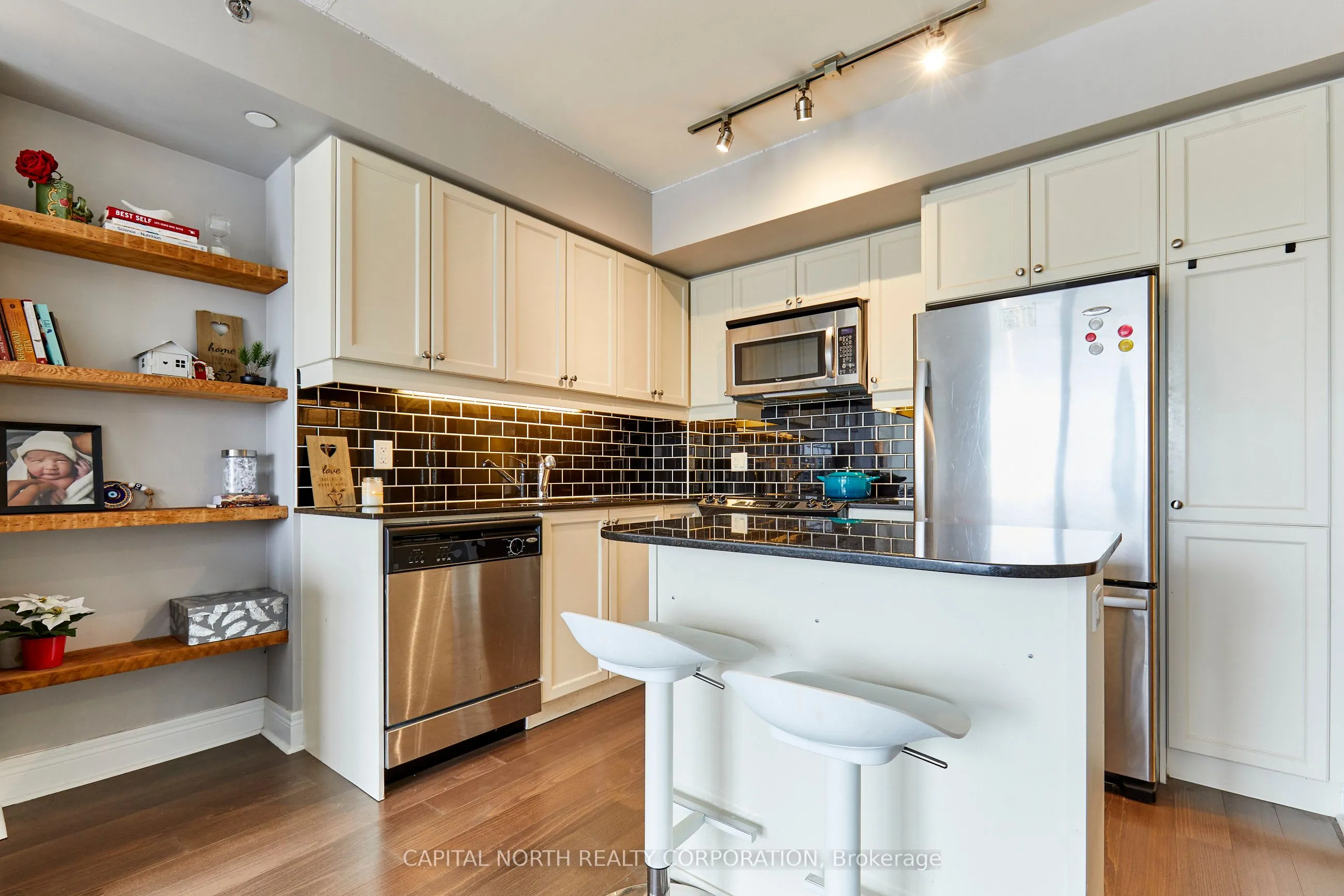 701 Sheppard Avenue W, #313