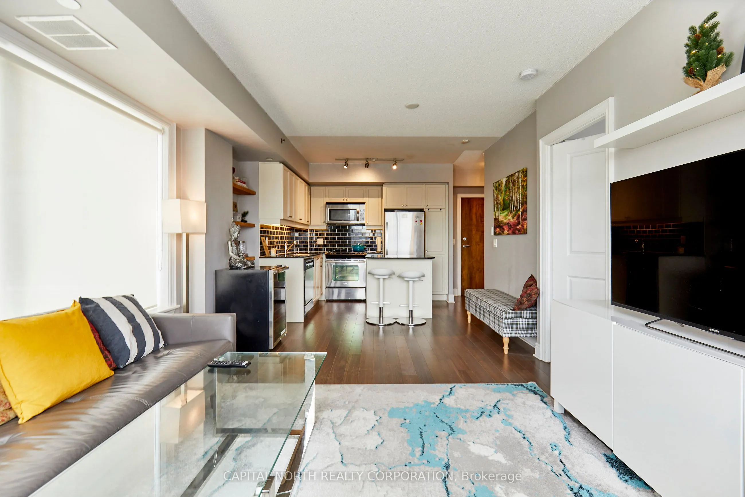 701 Sheppard Avenue W, #313