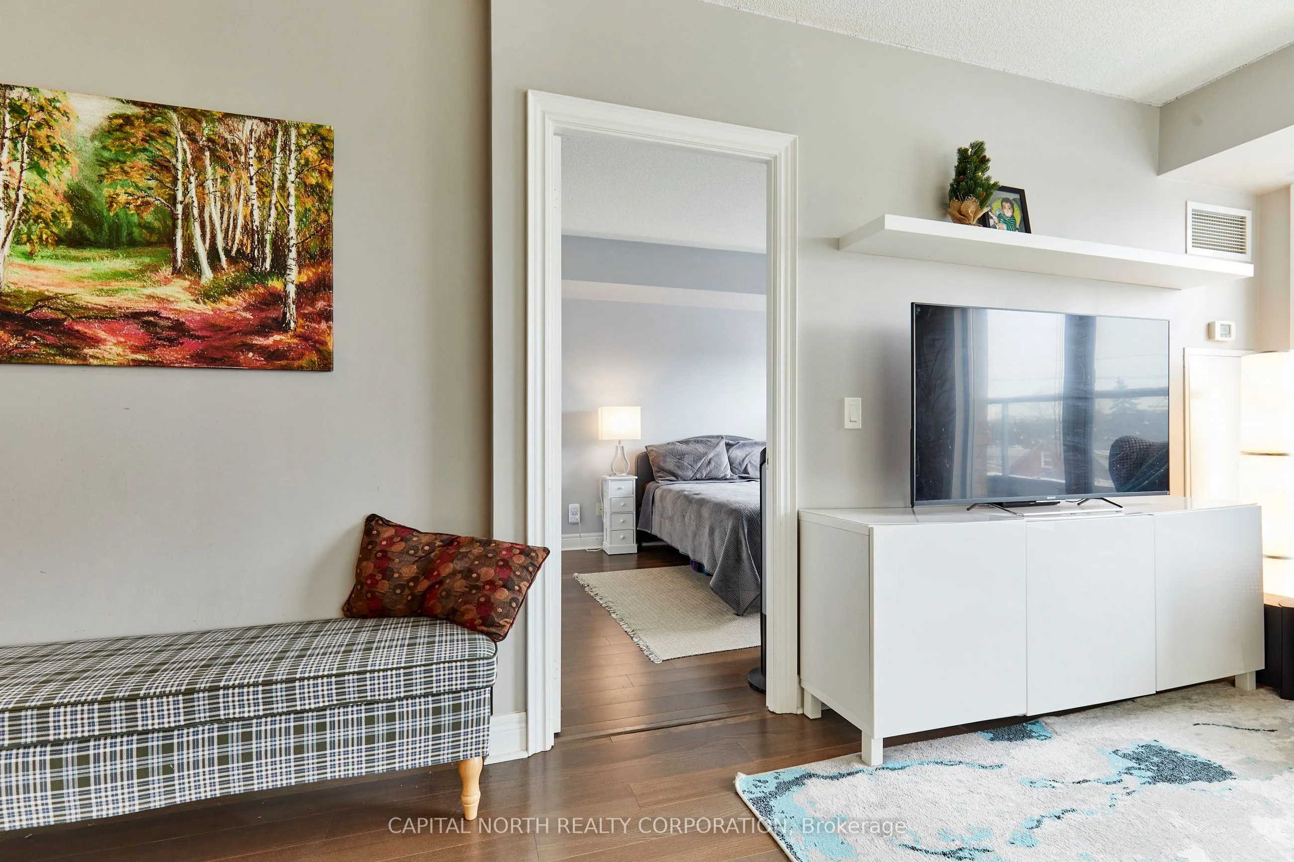 701 Sheppard Avenue W, #313