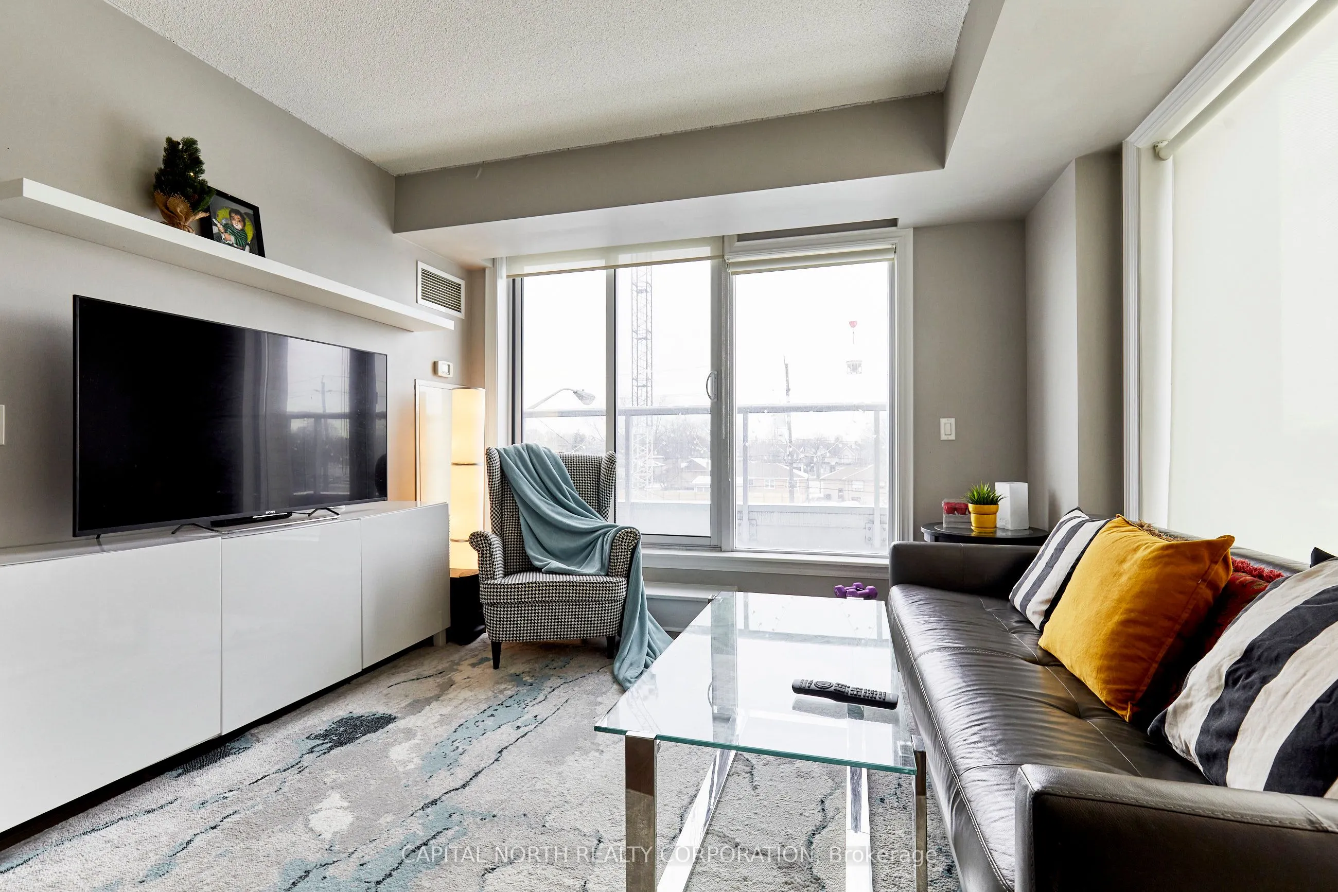 701 Sheppard Avenue W, #313