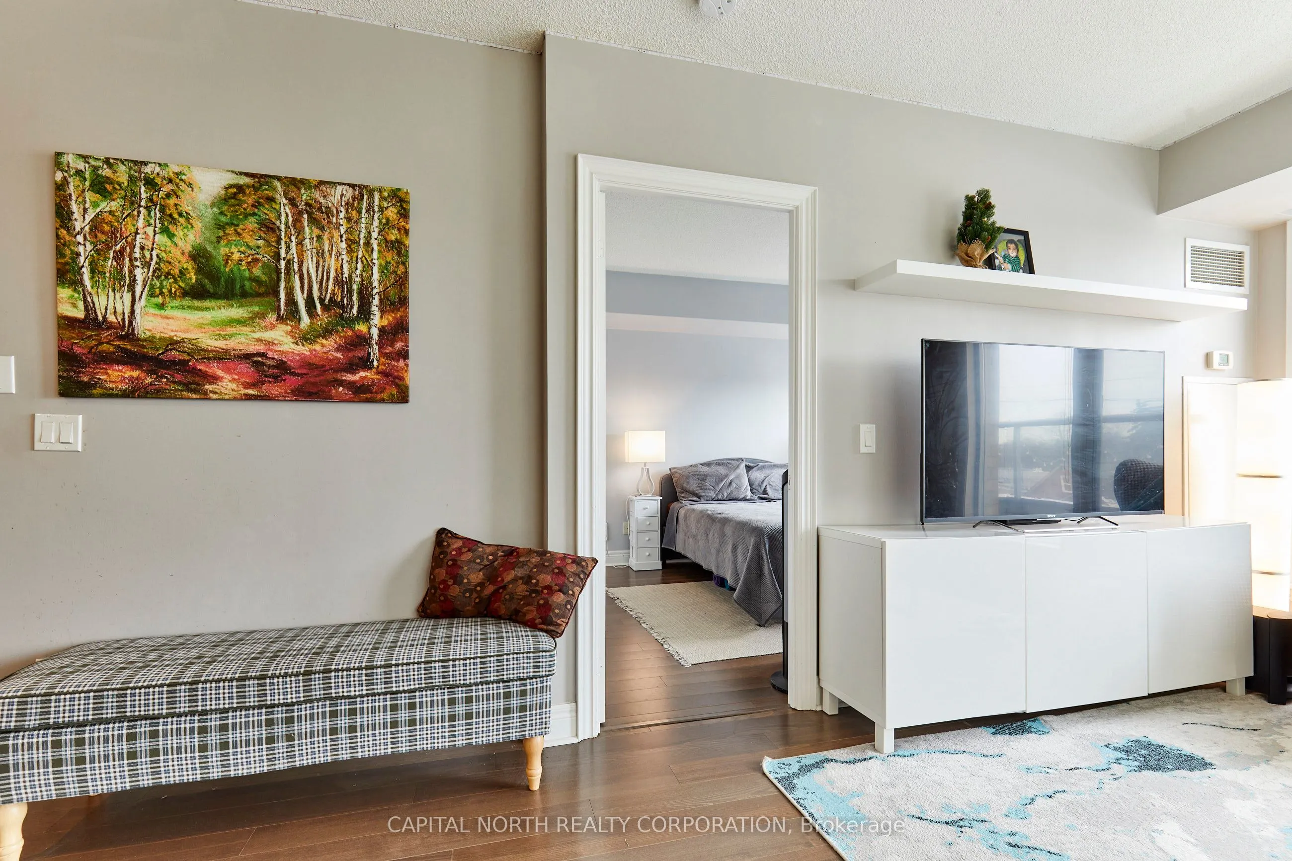 701 Sheppard Avenue W, #313