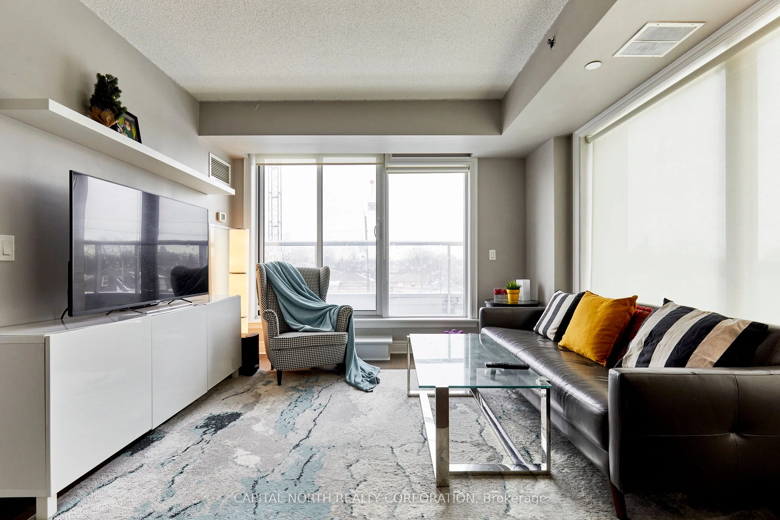 701 Sheppard Avenue W, #313