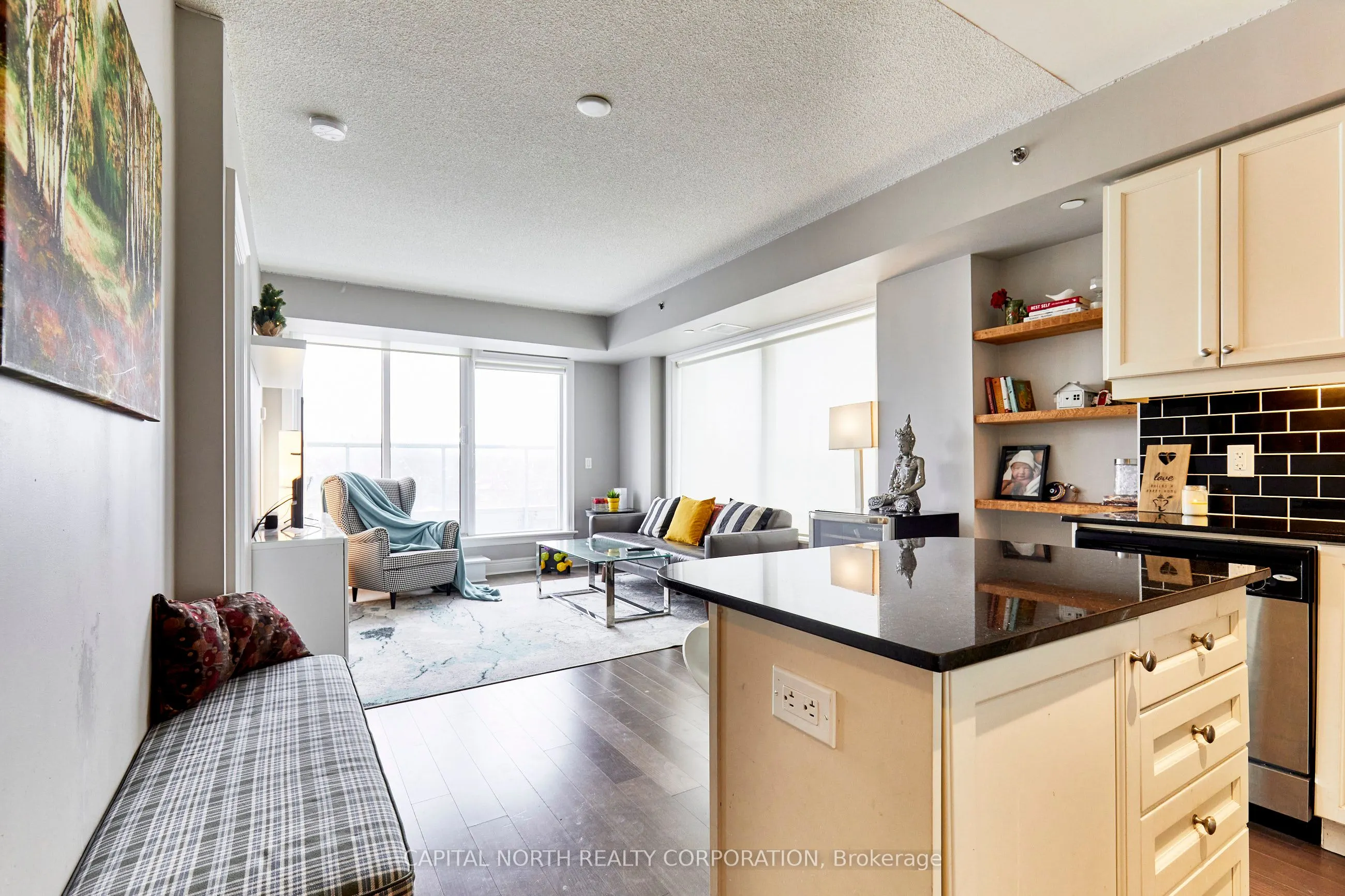 701 Sheppard Avenue W, #313
