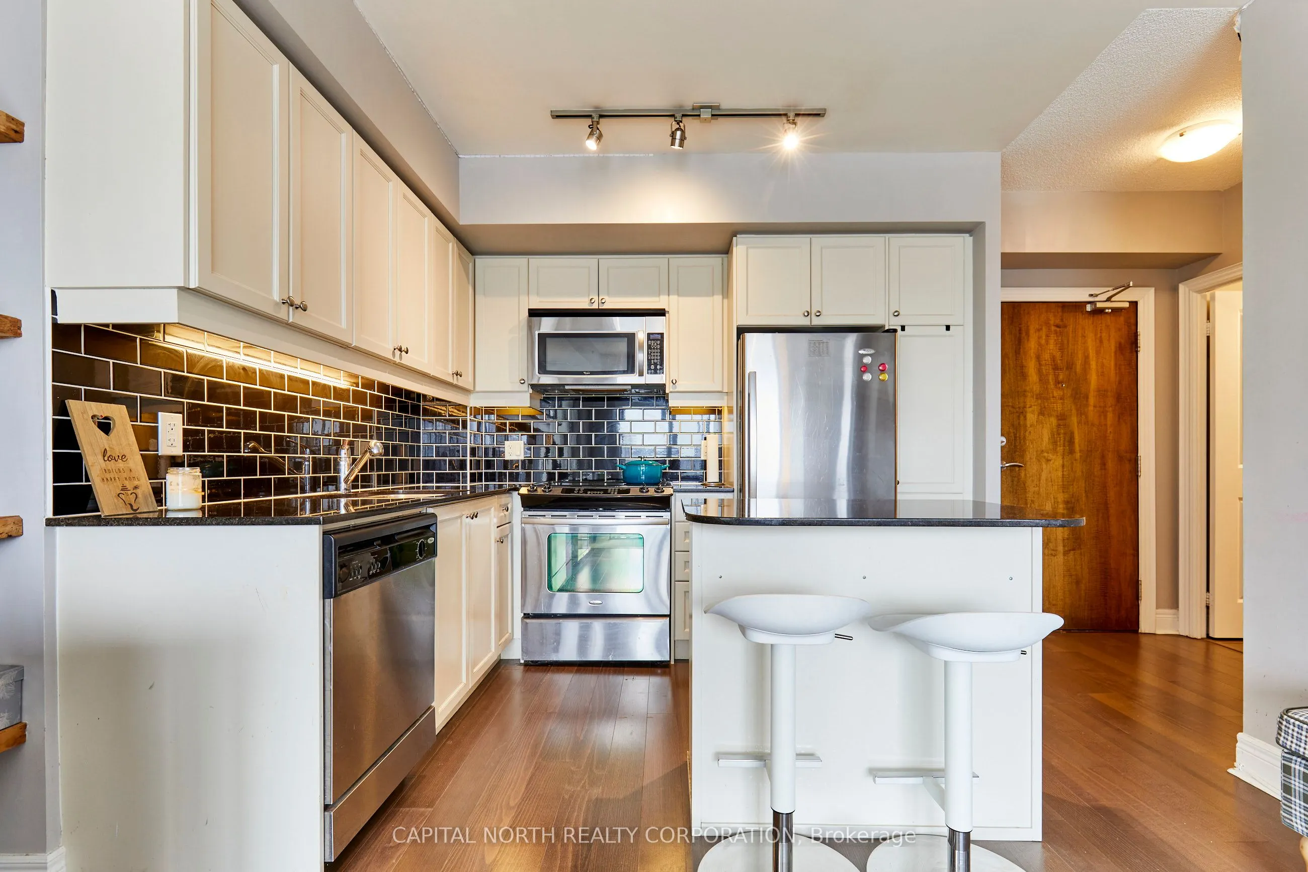 701 Sheppard Avenue W, #313