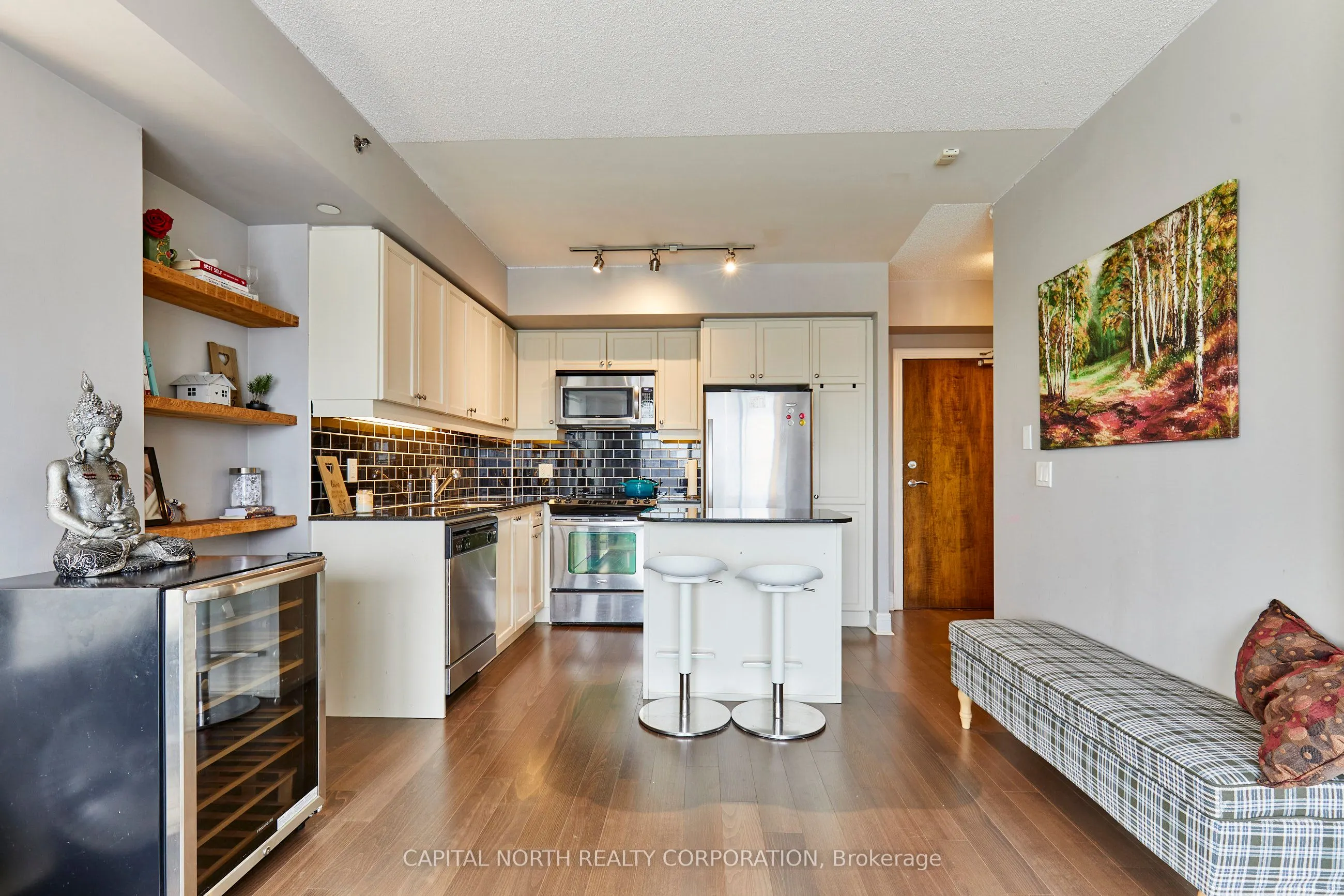 701 Sheppard Avenue W, #313