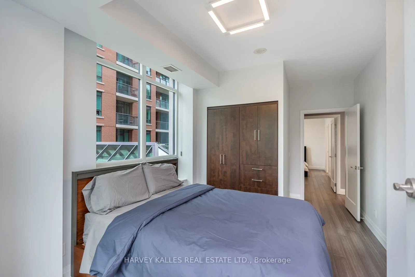 319 Merton Street, #219