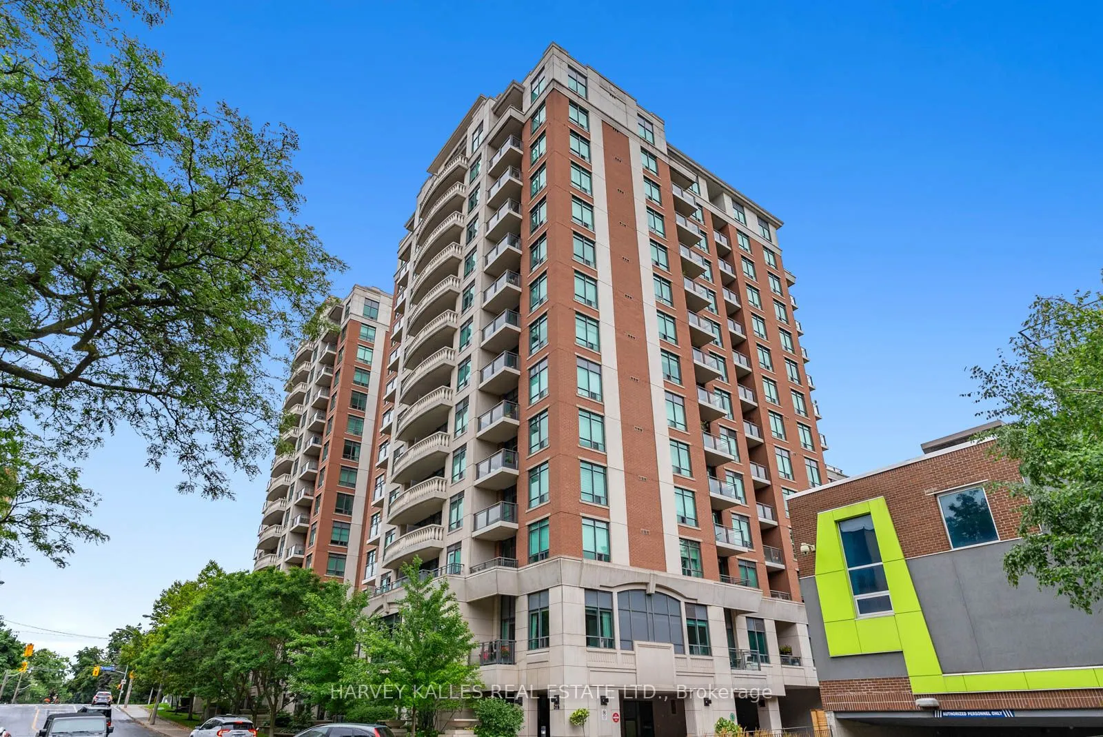 319 Merton Street, #219