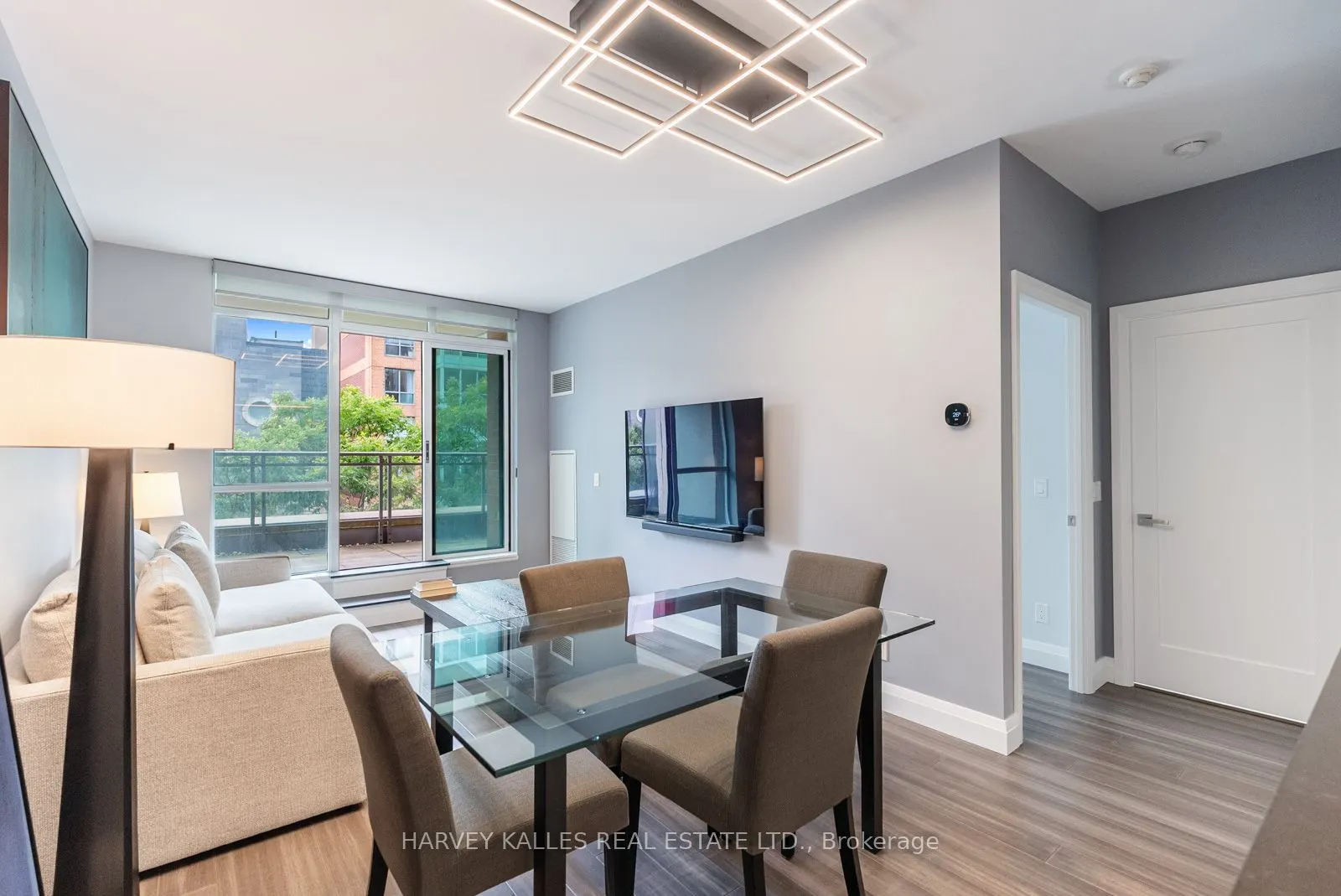 319 Merton Street, #219