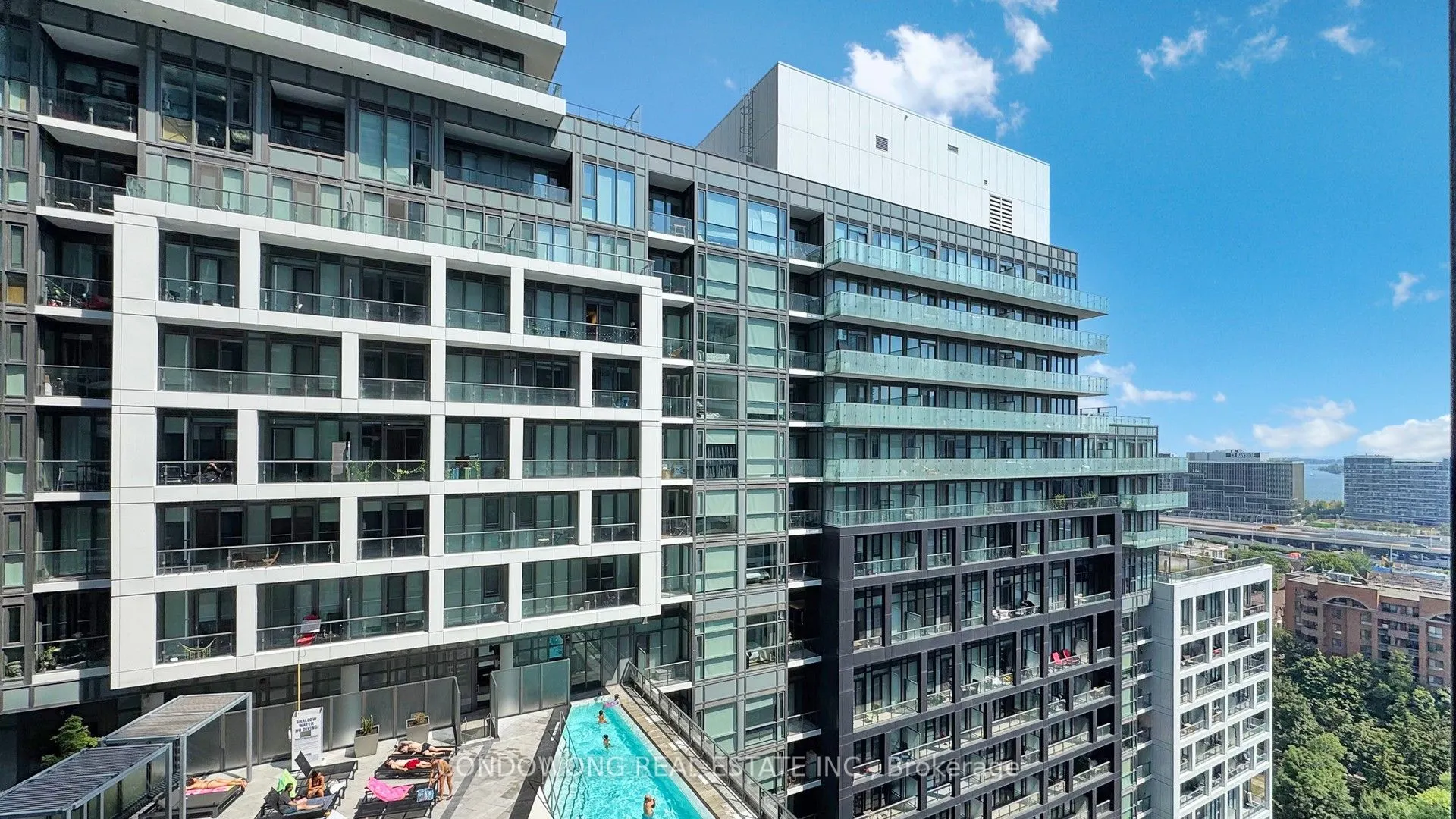 135 Lower Sherbourne Street, #1545