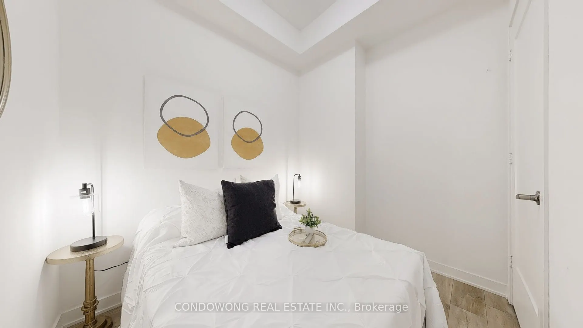 135 Lower Sherbourne Street, #1545