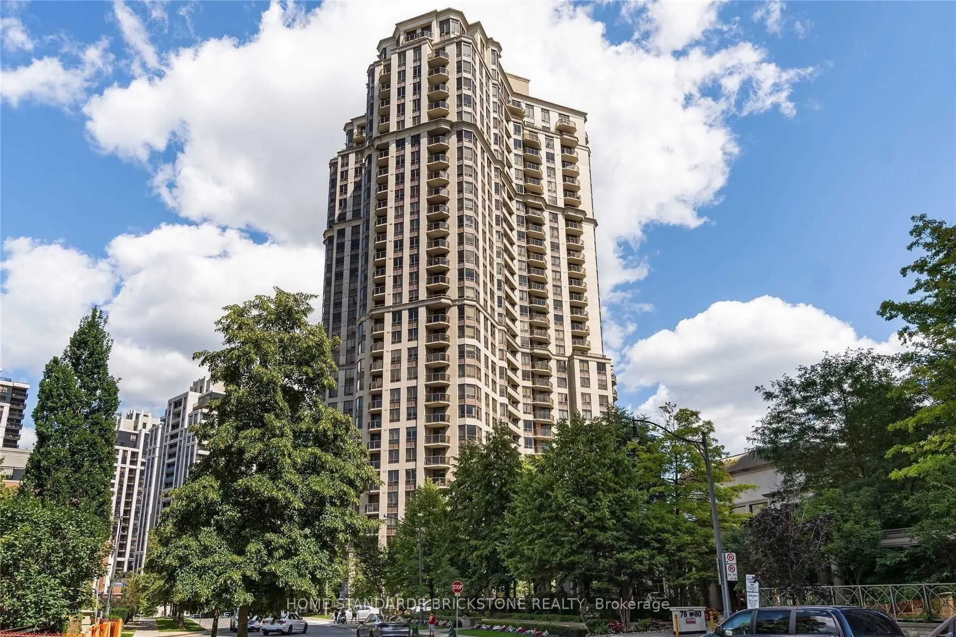 80 Harrison Garden Boulevard, #1128