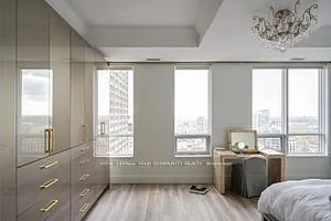 21 Balmuto Street, #Ph 3501