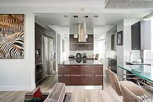 21 Balmuto Street, #Ph 3501