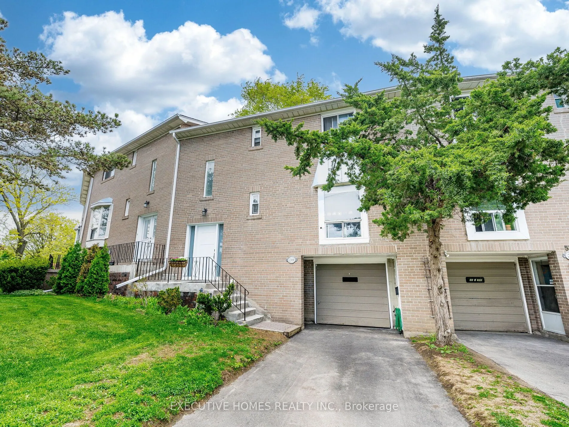 55 Rameau Drive, #210