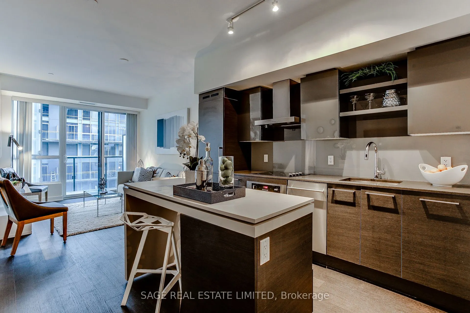 1030 King Street W, #445