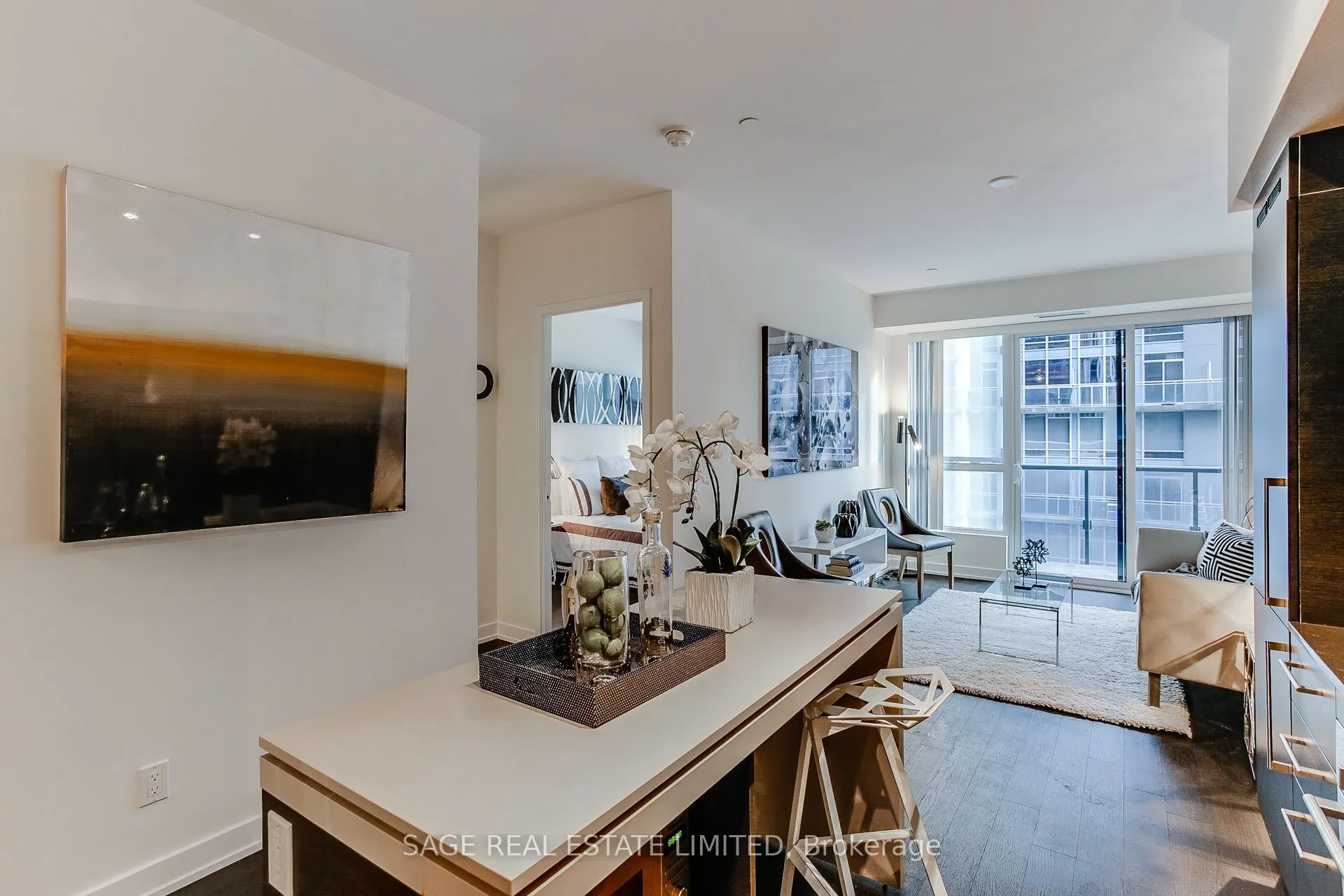 1030 King Street W, #445