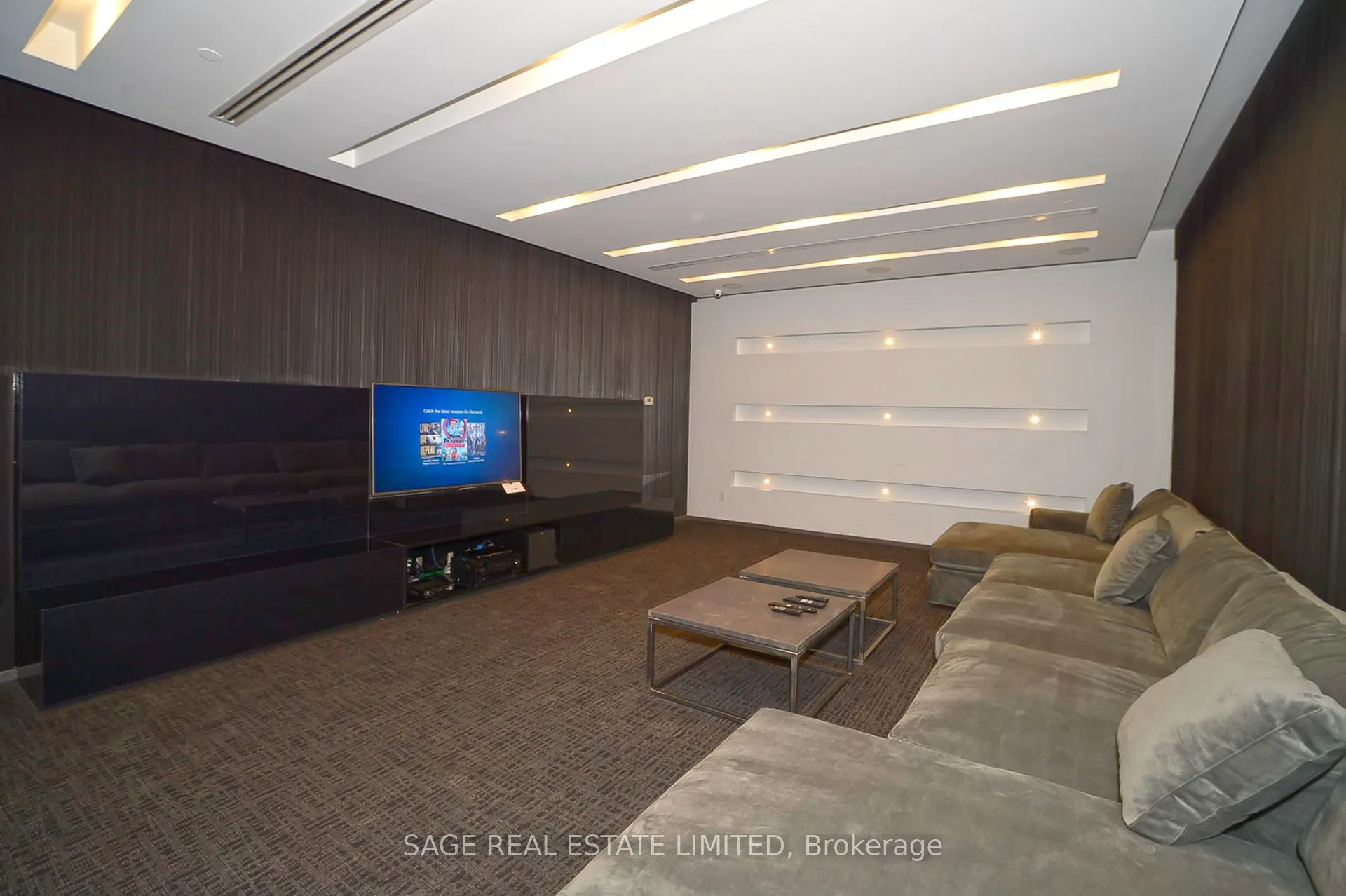 1030 King Street W, #445