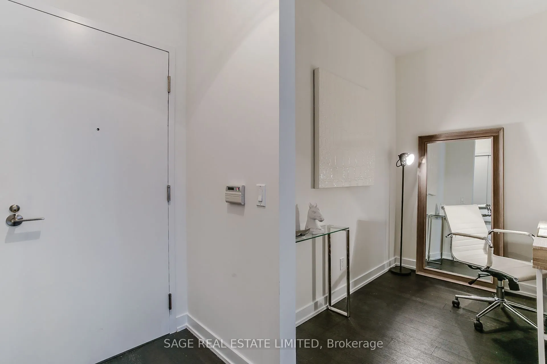 1030 King Street W, #445