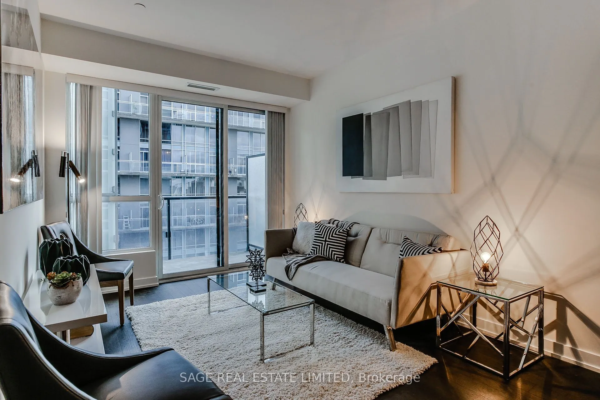1030 King Street W, #445