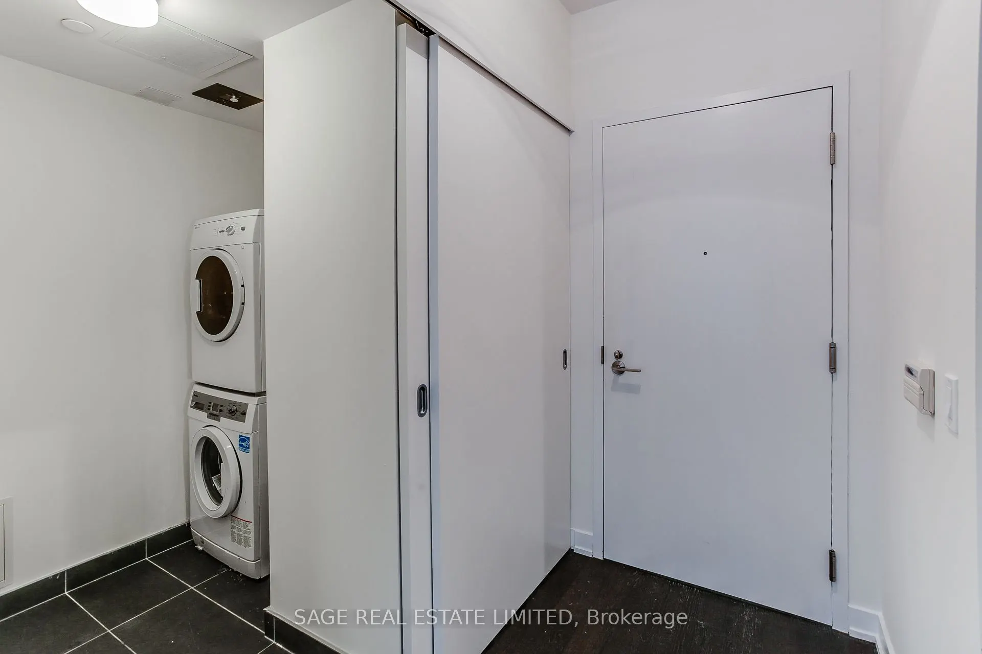 1030 King Street W, #445