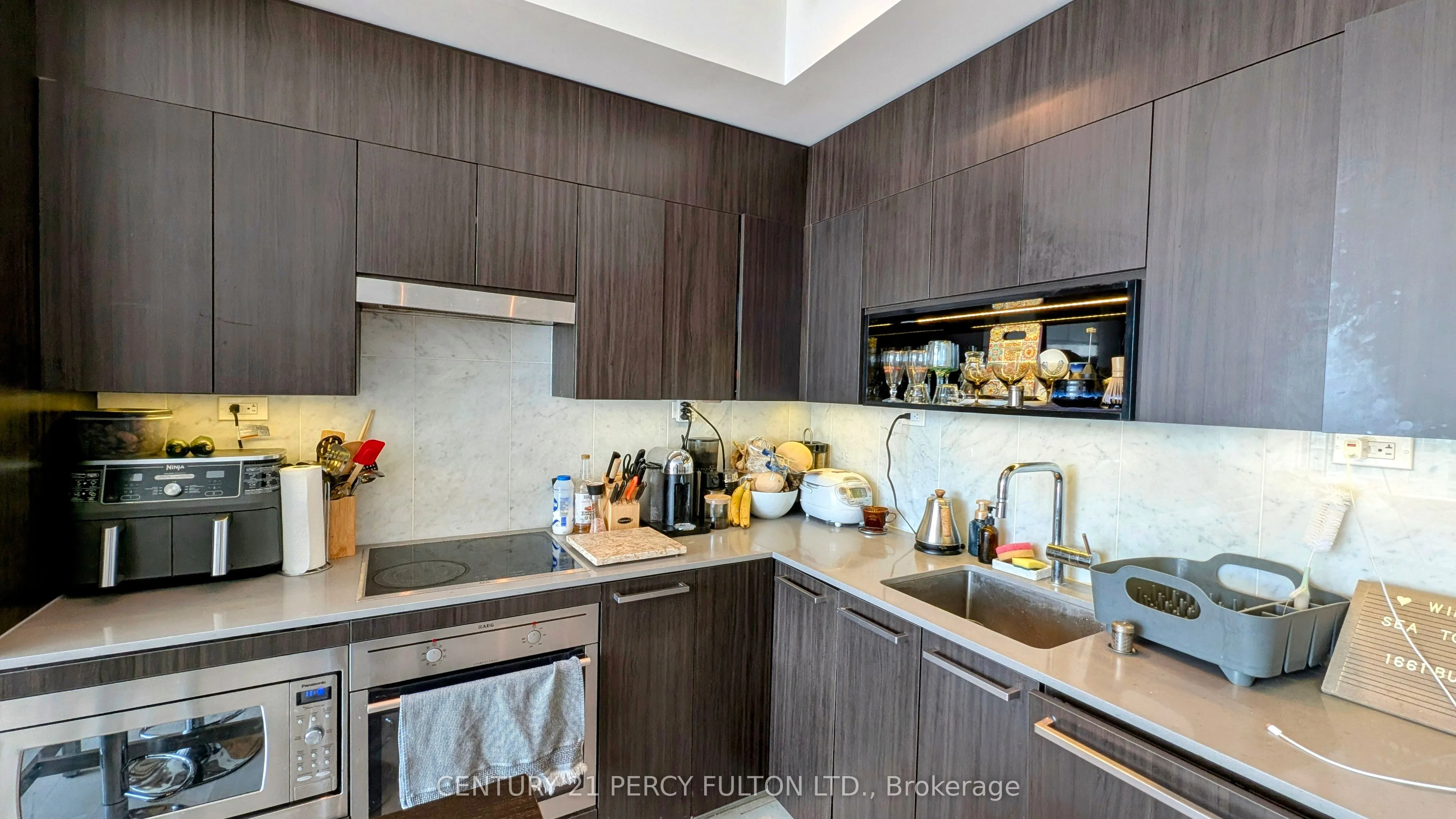 70 Queens Wharf Road, #3311