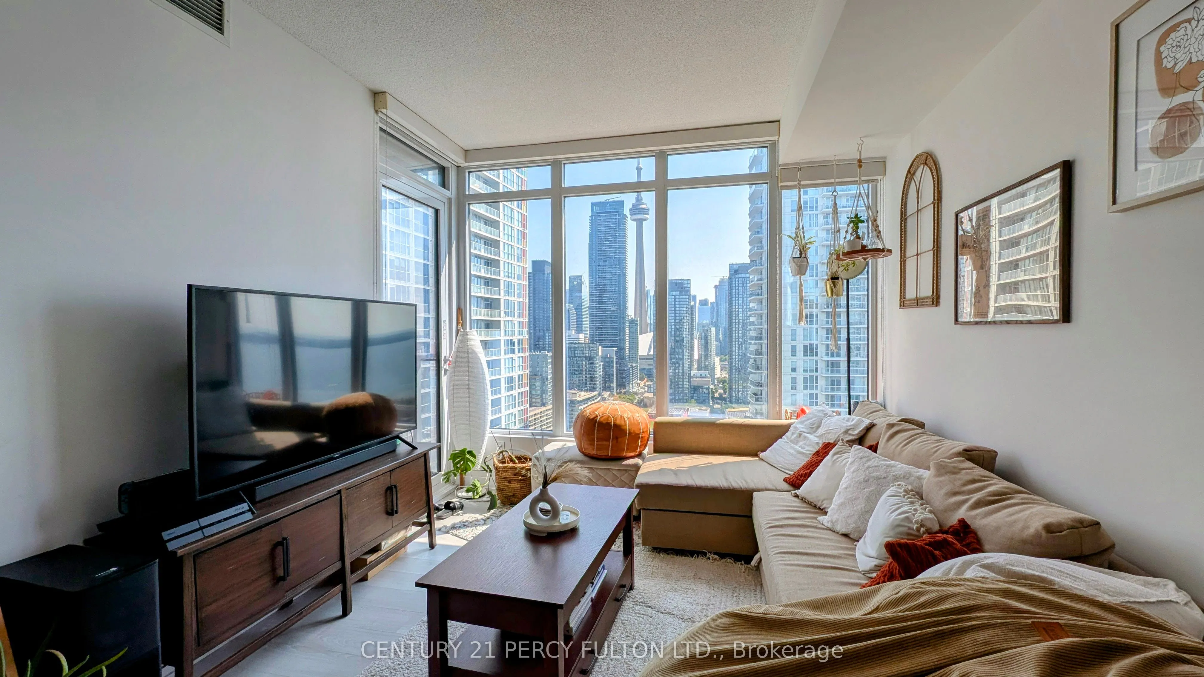 70 Queens Wharf Road, #3311