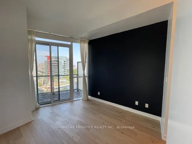 20 Bruyeres Mews, #1513