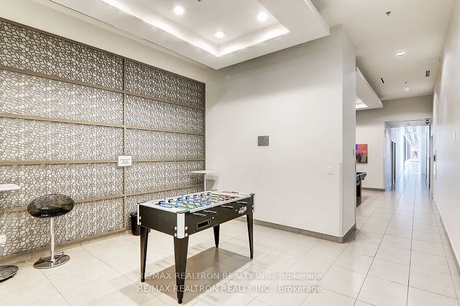 19 Singer Court, #1109A