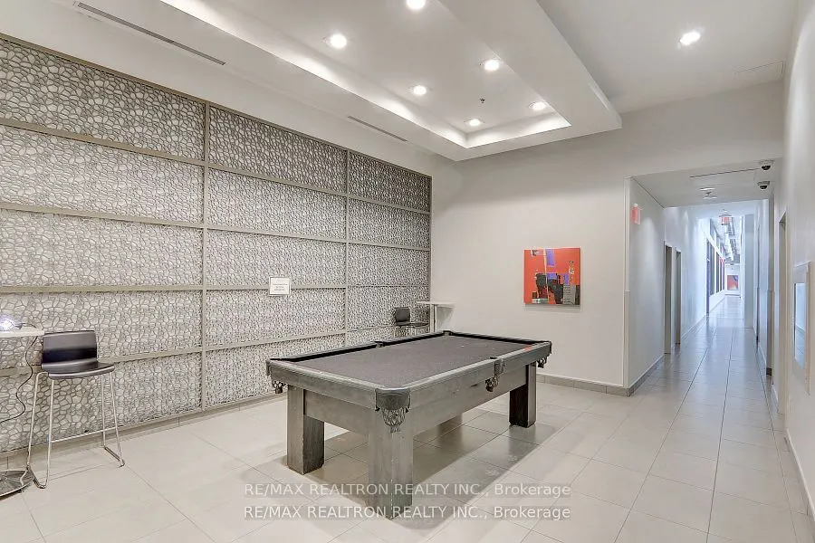19 Singer Court, #1109A