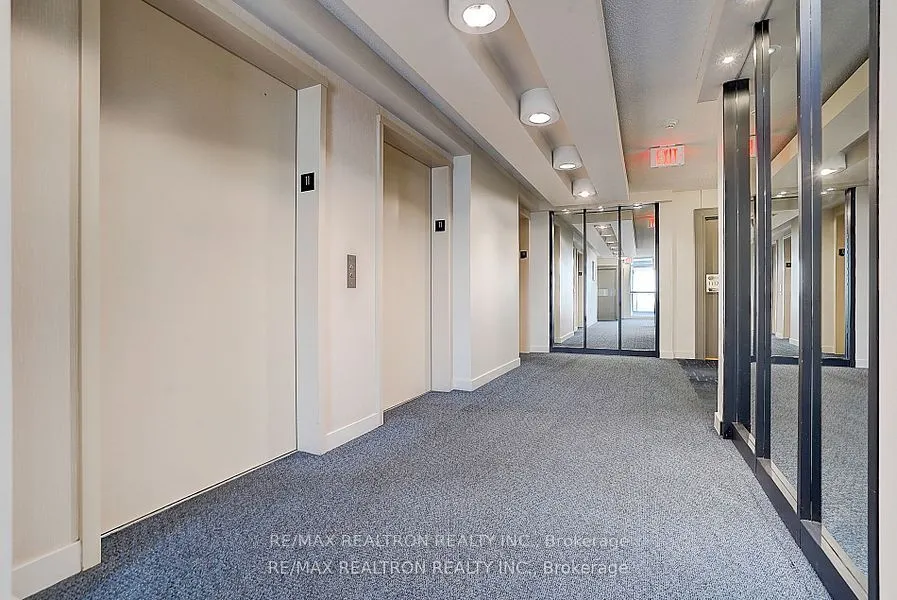 19 Singer Court, #1109A