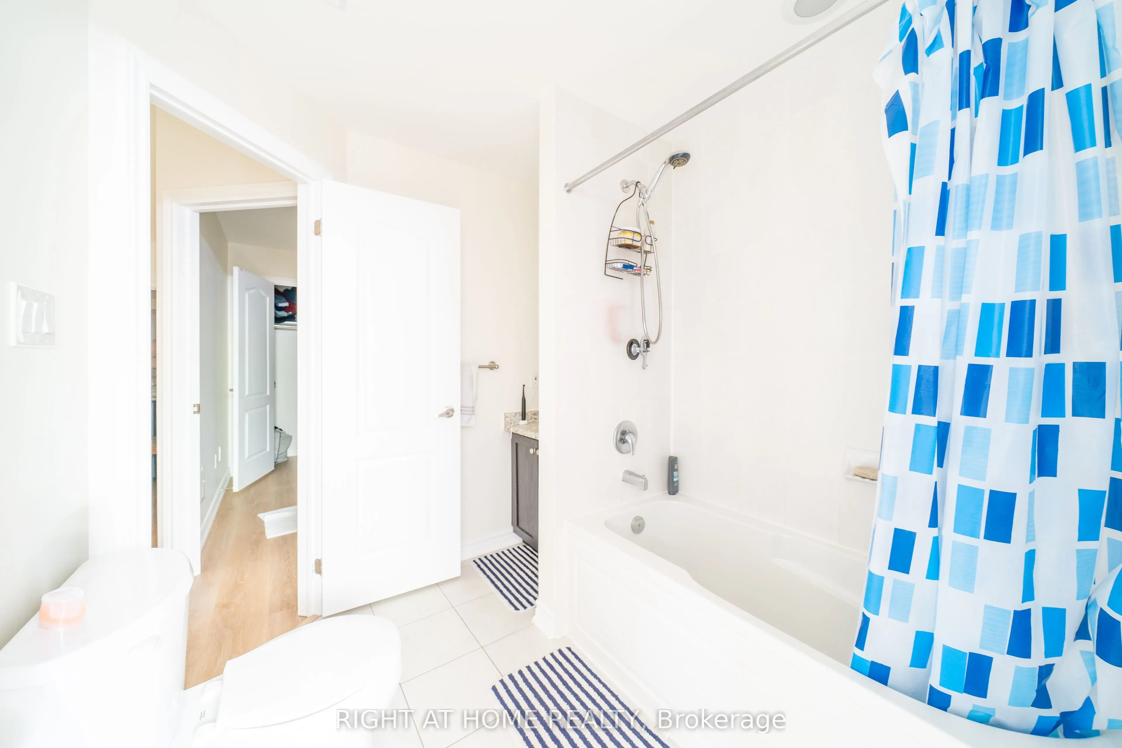 39 Drewry Avenue, #26