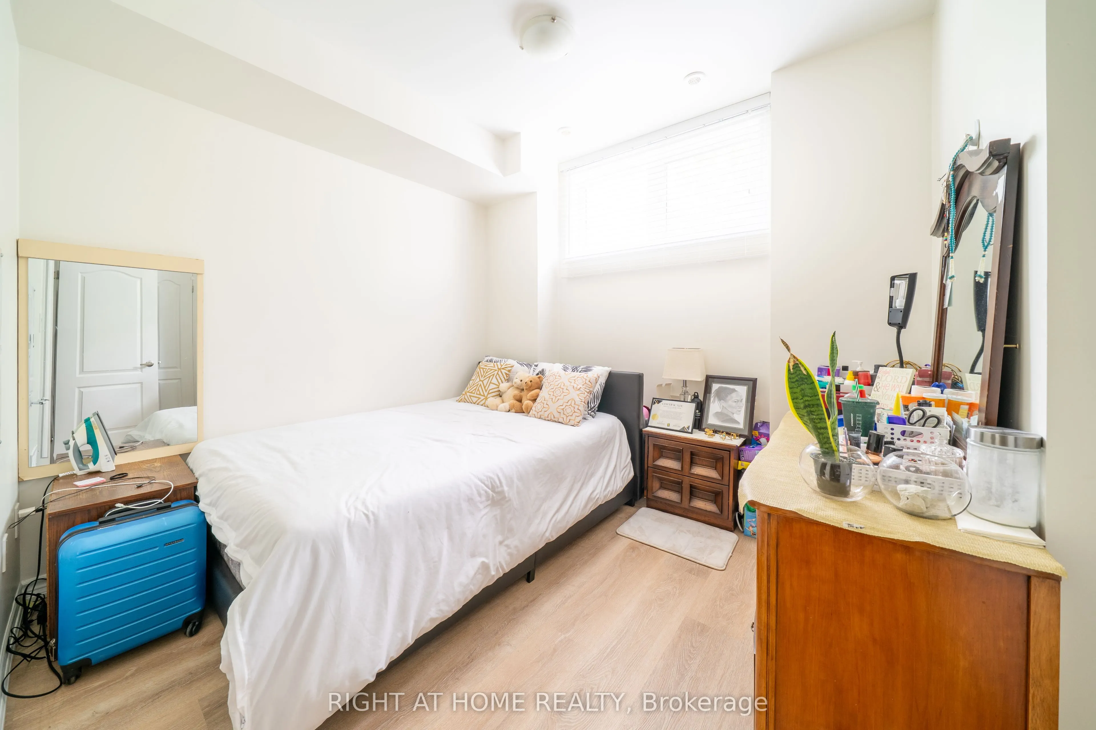 39 Drewry Avenue, #26