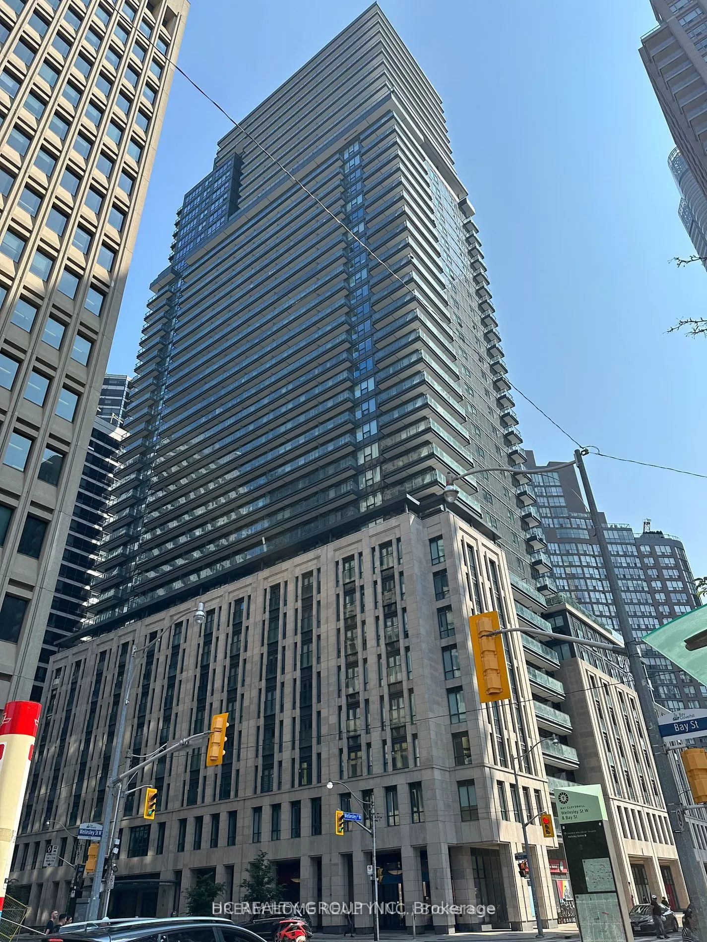 955 Bay Street, #2409
