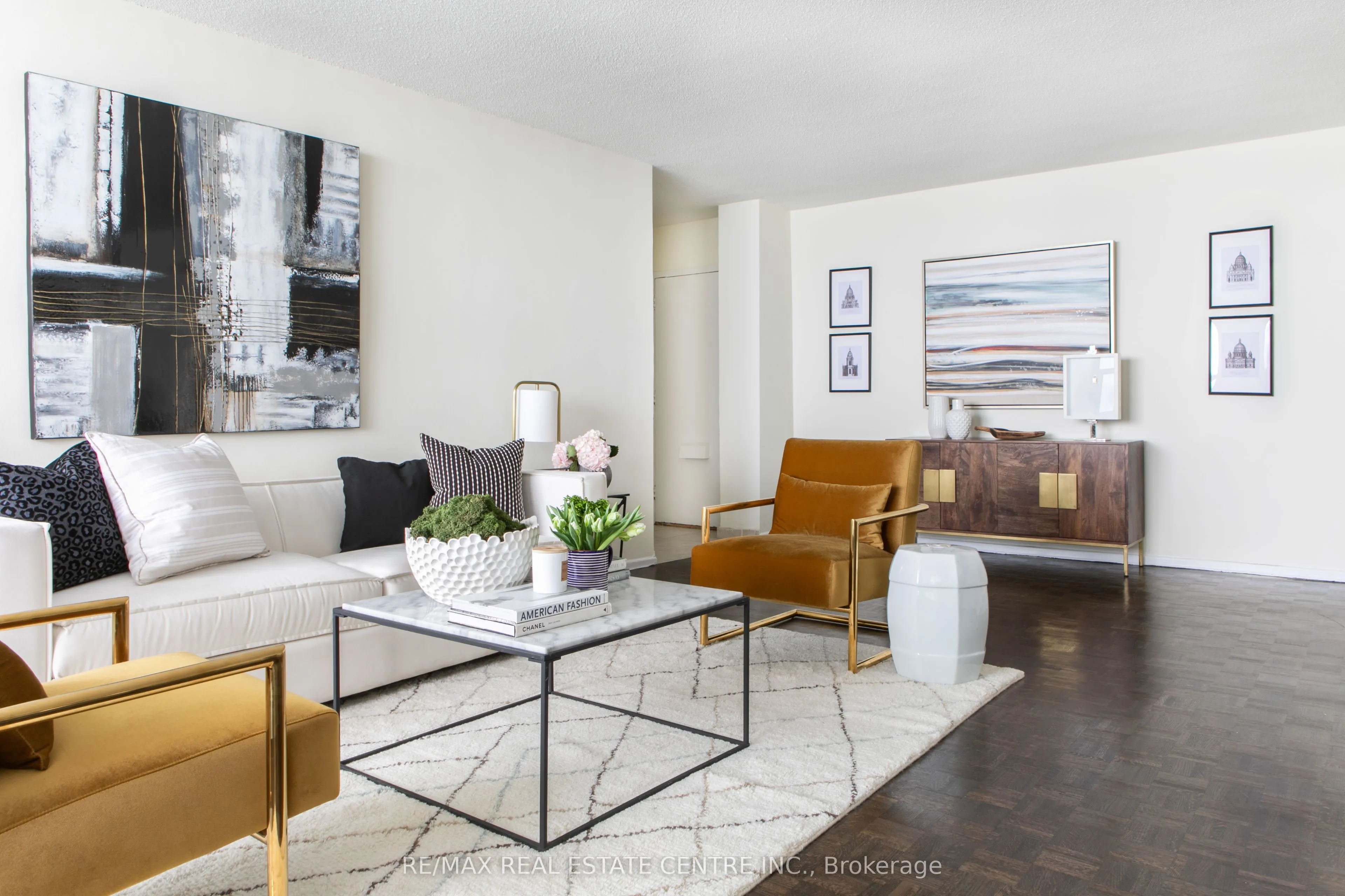 150 Graydon Hall Drive, #1609