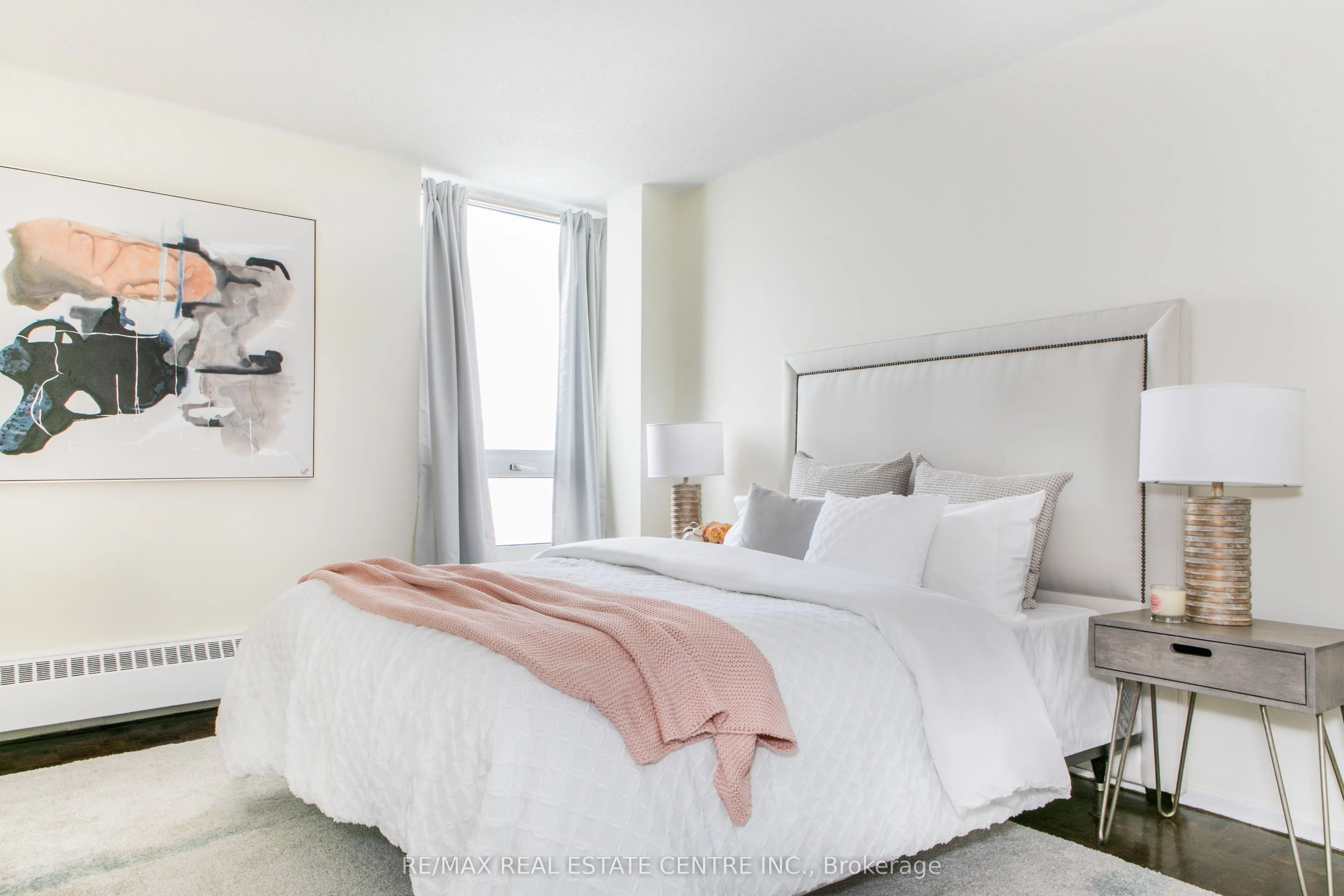 150 Graydon Hall Drive, #1609