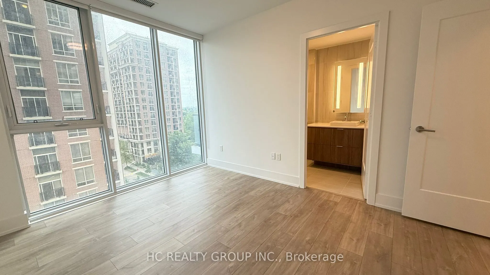 10 Inn On the Park Drive, #704