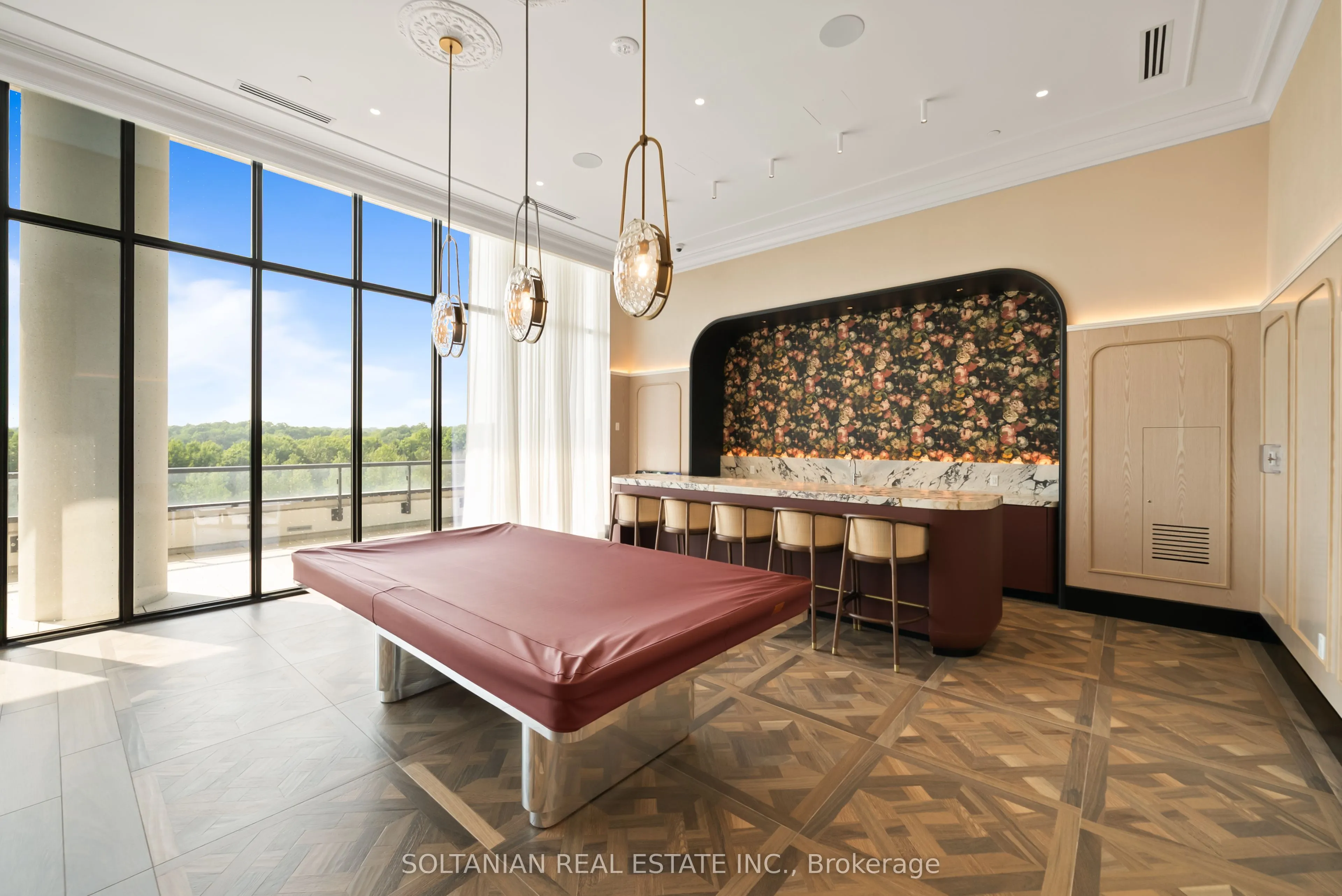 10 Inn On The Park Drive, #3204